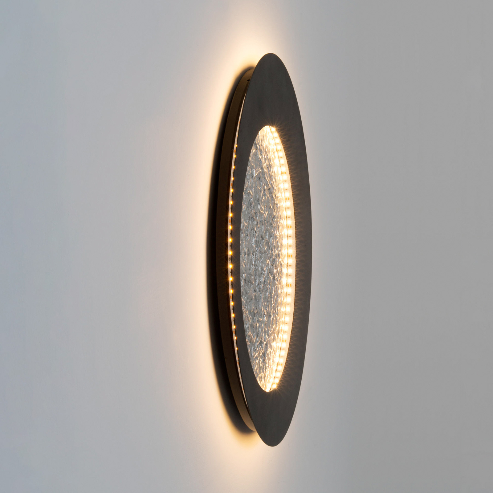 Plenilunio LED wall light, brown-black/silver, 60 cm