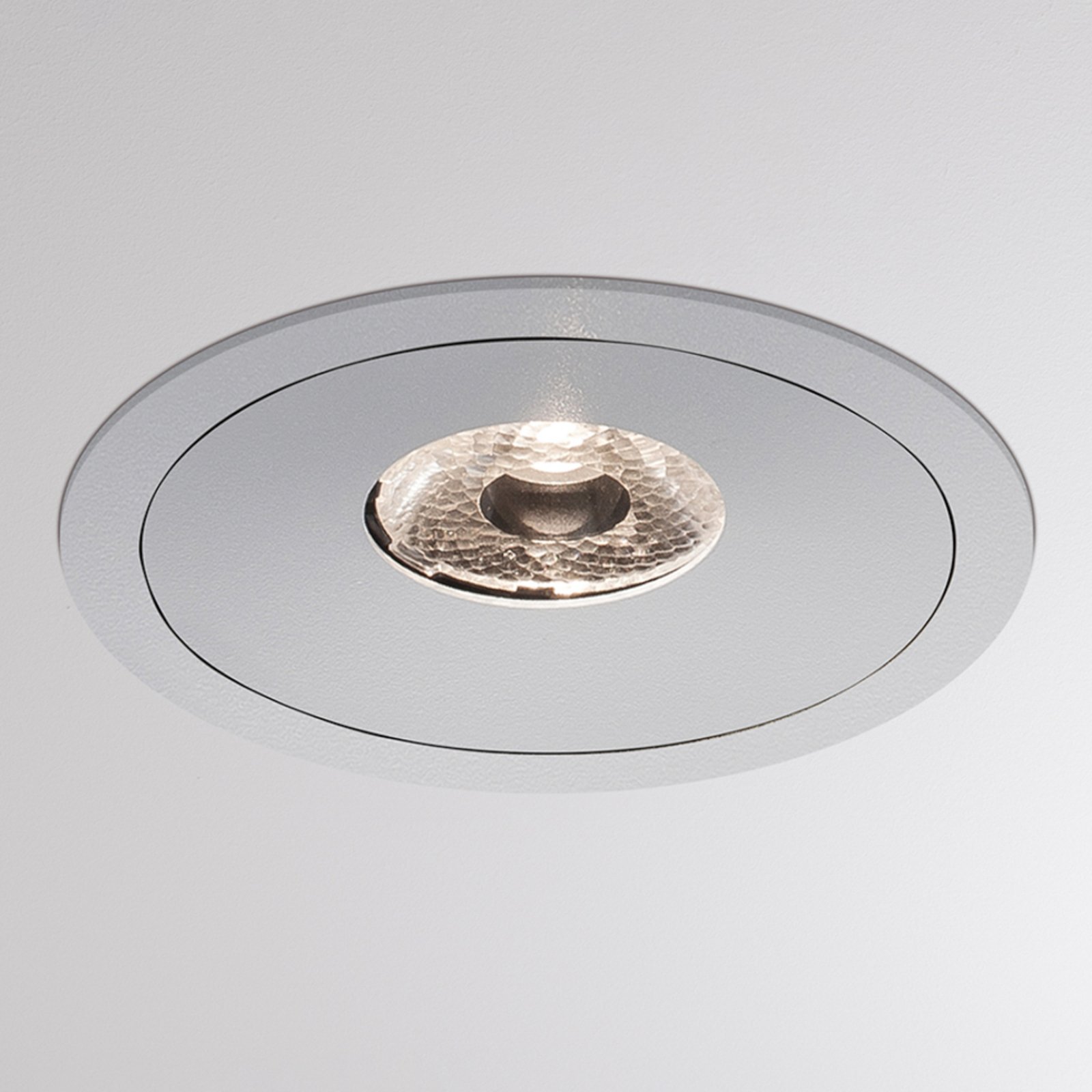 Molto Luce Vibo R LED recessed spotlight 2700K