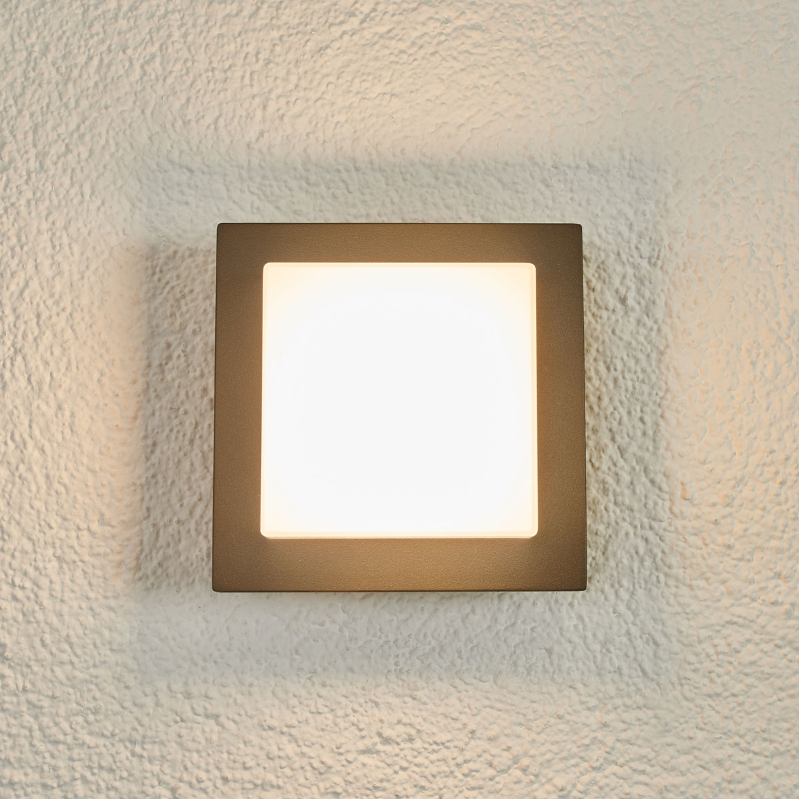 Discreto aplique LED para exteriores Celeste