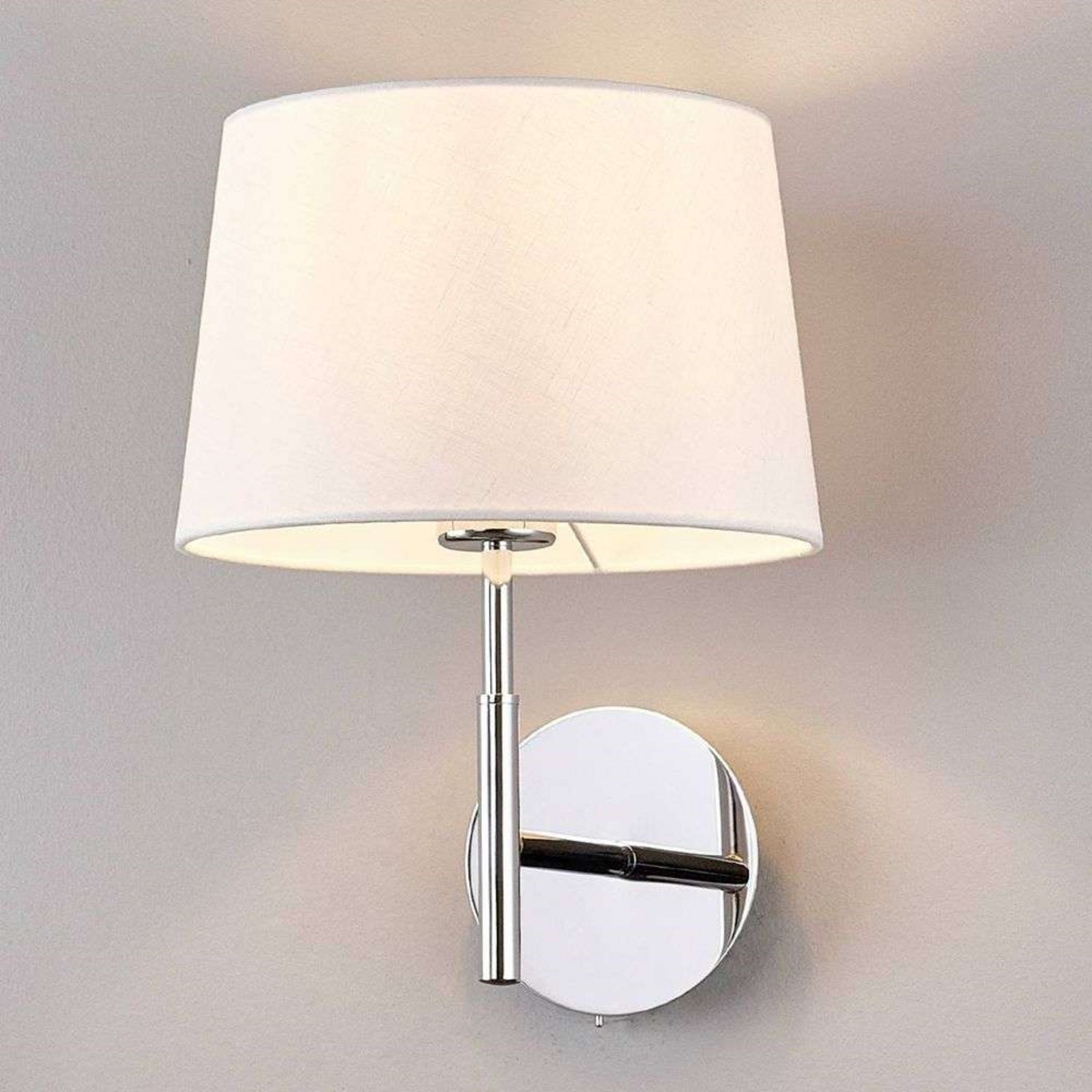 Dorothea Vegglampe White/Chrome - Lucande