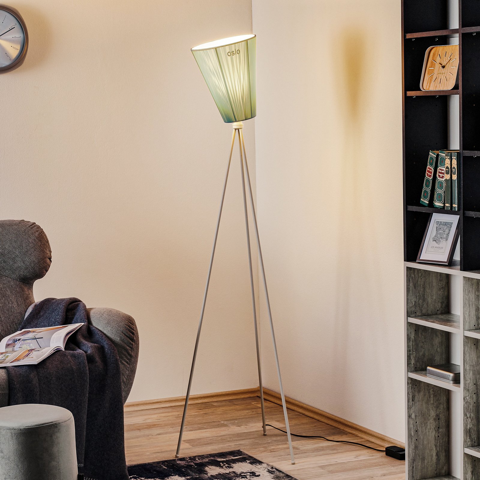 Oslo Wood Gulvlampe Hvit/Lys Blå - Northern