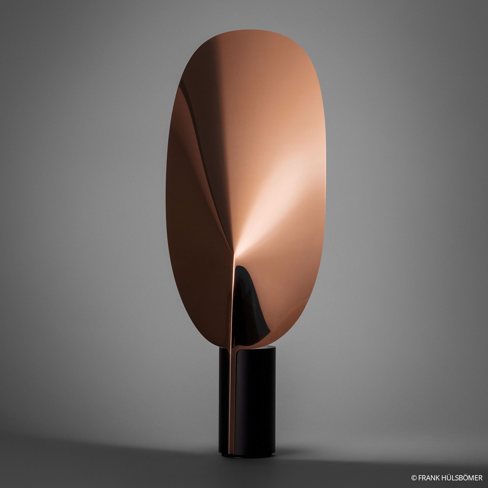 FLOS Serena - dimmable LED table lamp