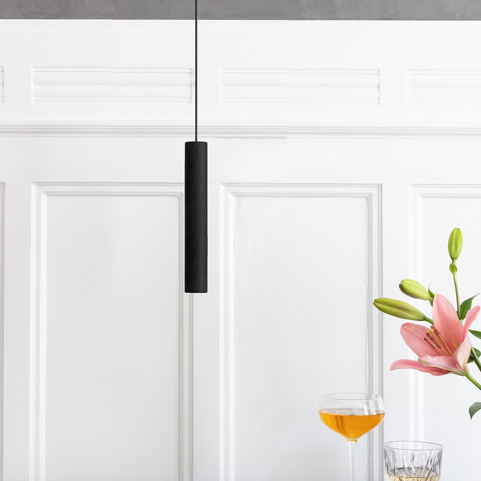 UMAGE Chimes lampă suspendată stejar negru - Camera de zi / sufragerie - modern - Lemn