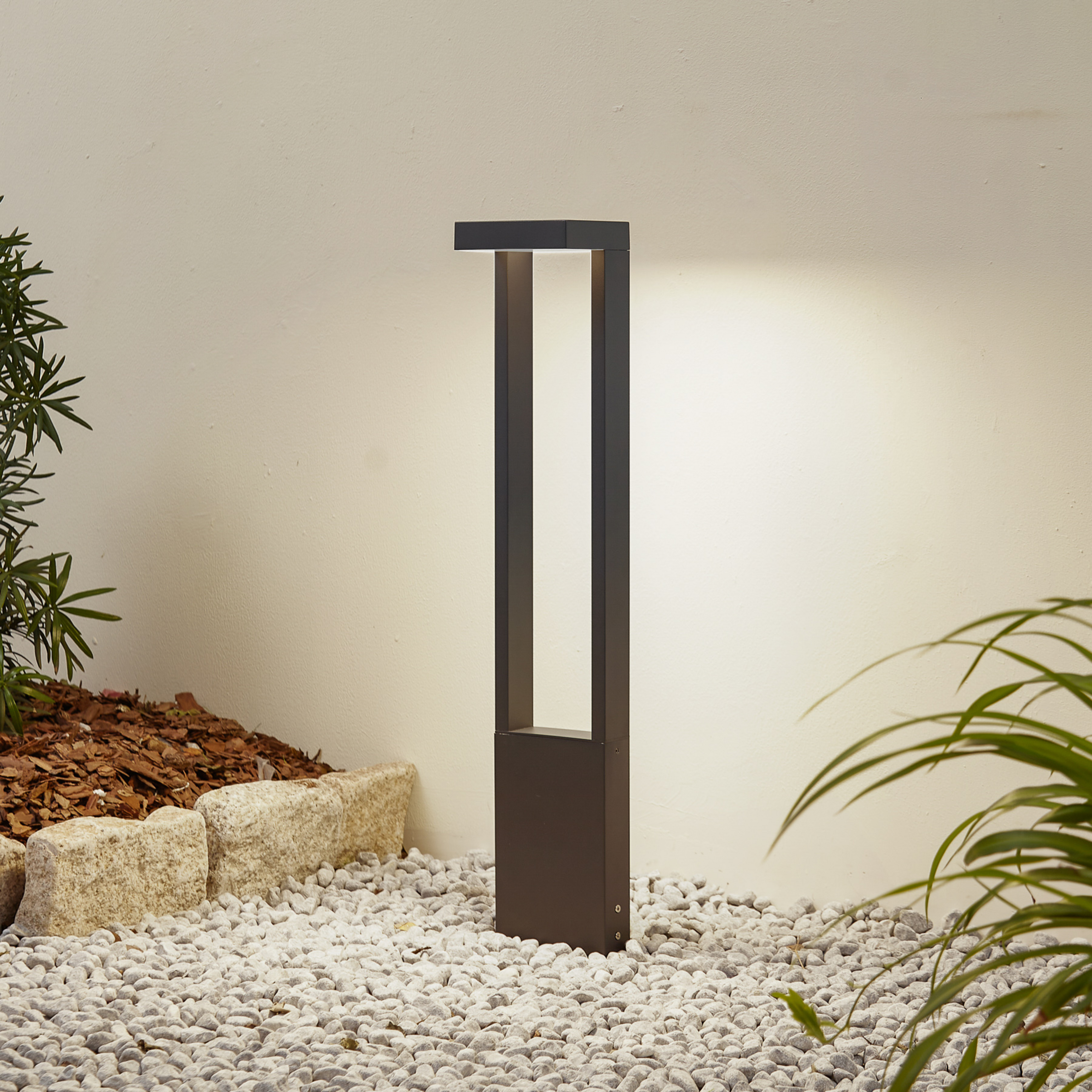 Lindby LED-Wegeleuchte Lonete, Höhe 65 cm, anthrazit, IP65