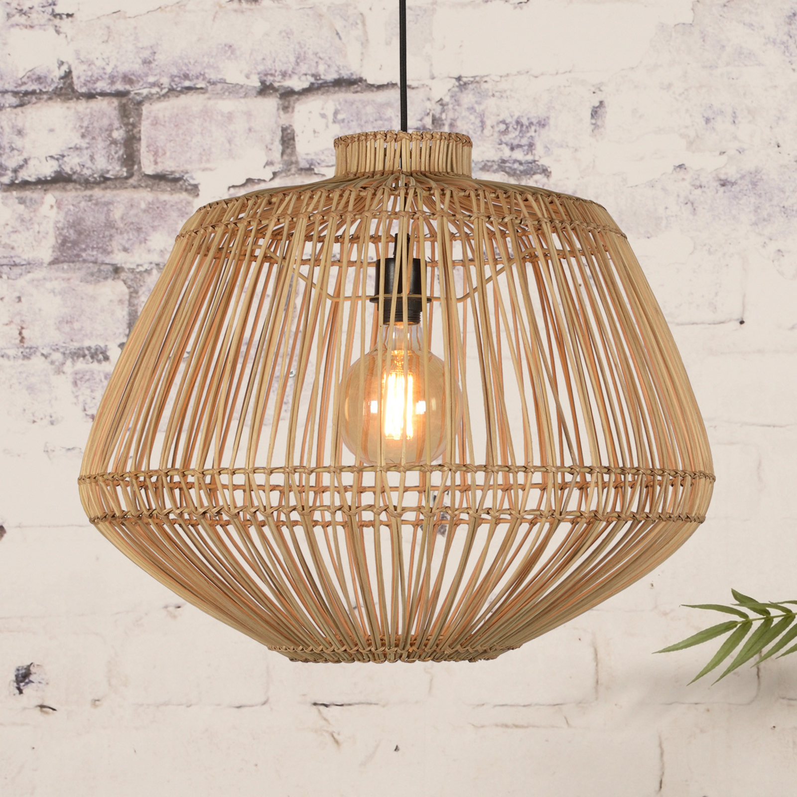 GOOD & MOJO Madagascar pendant light made of bamboo