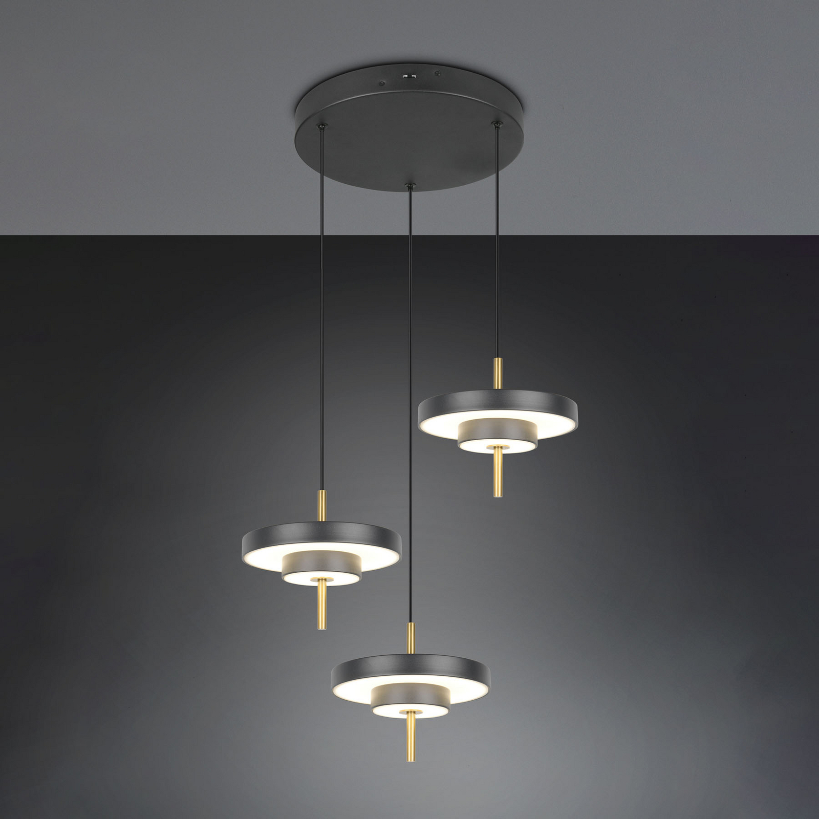 Candeeiro suspenso LED Keaton, preto/dourado Ø 45 cm CCT 3 lâmpadas. Candeeiro suspenso LED Keaton, preto/dourado Ø 45 cm CCT 3 lâmpadas.