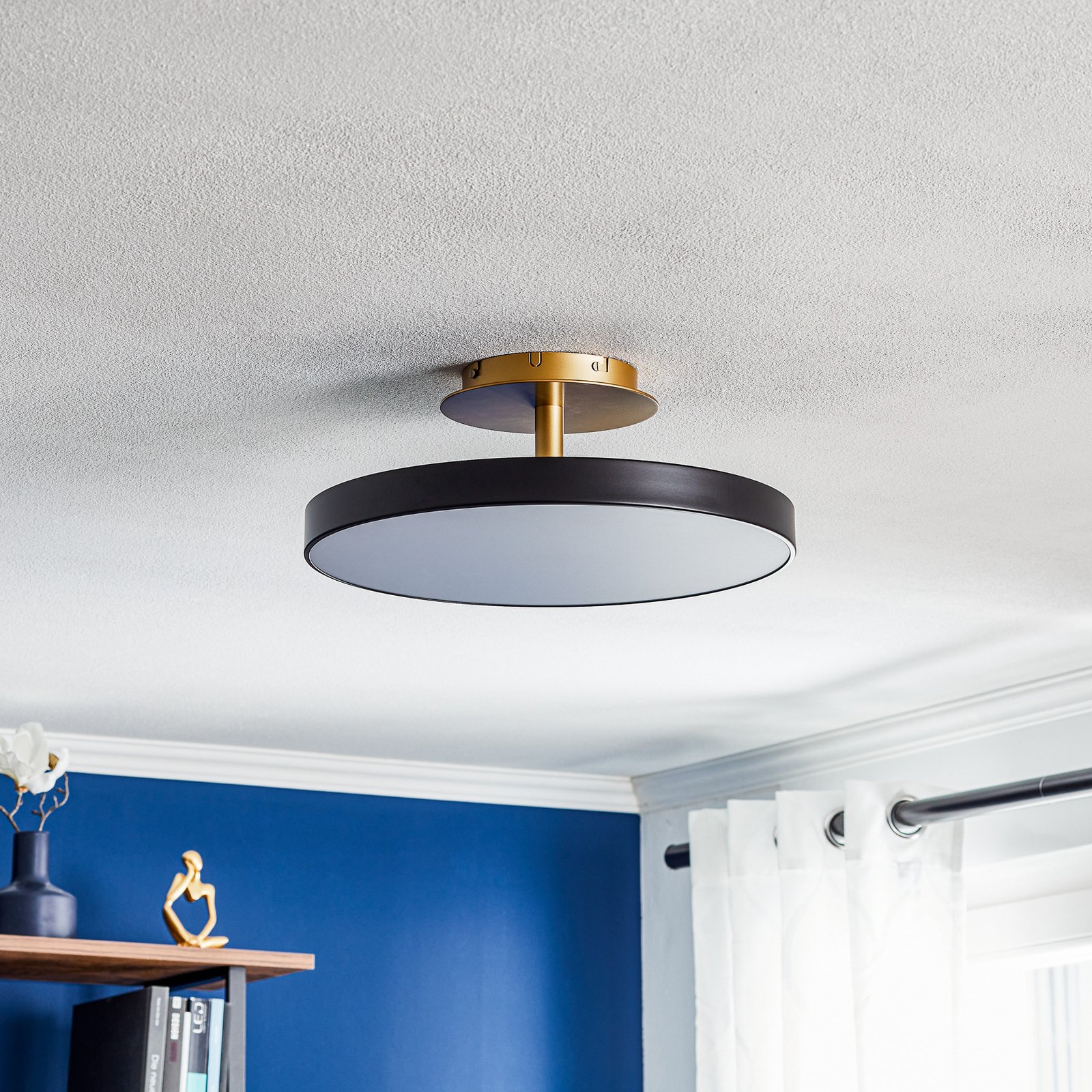 Asteria Up Kattovalaisin Medium Black - UMAGE
