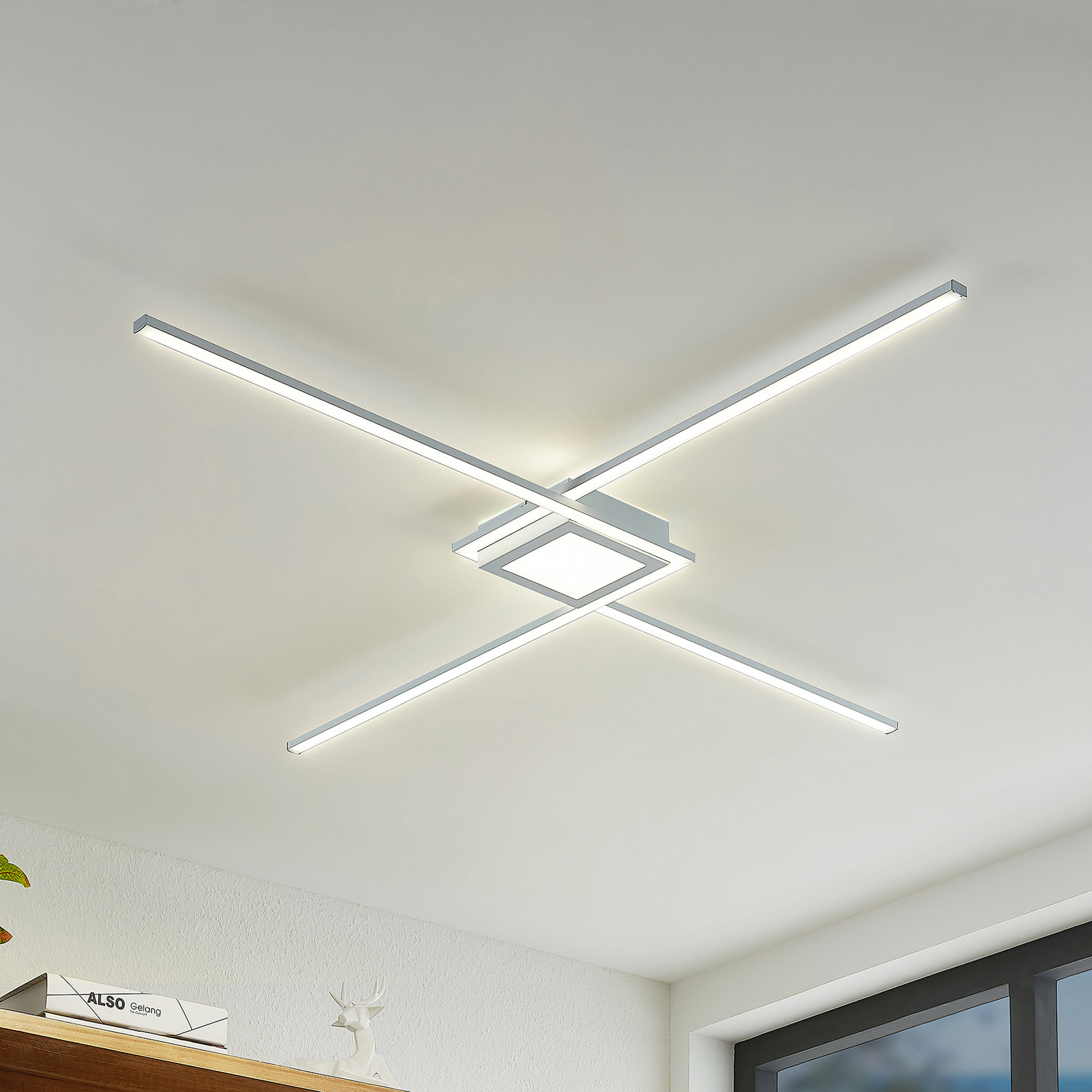 Lindby Ridia LED-taklampe, hvit