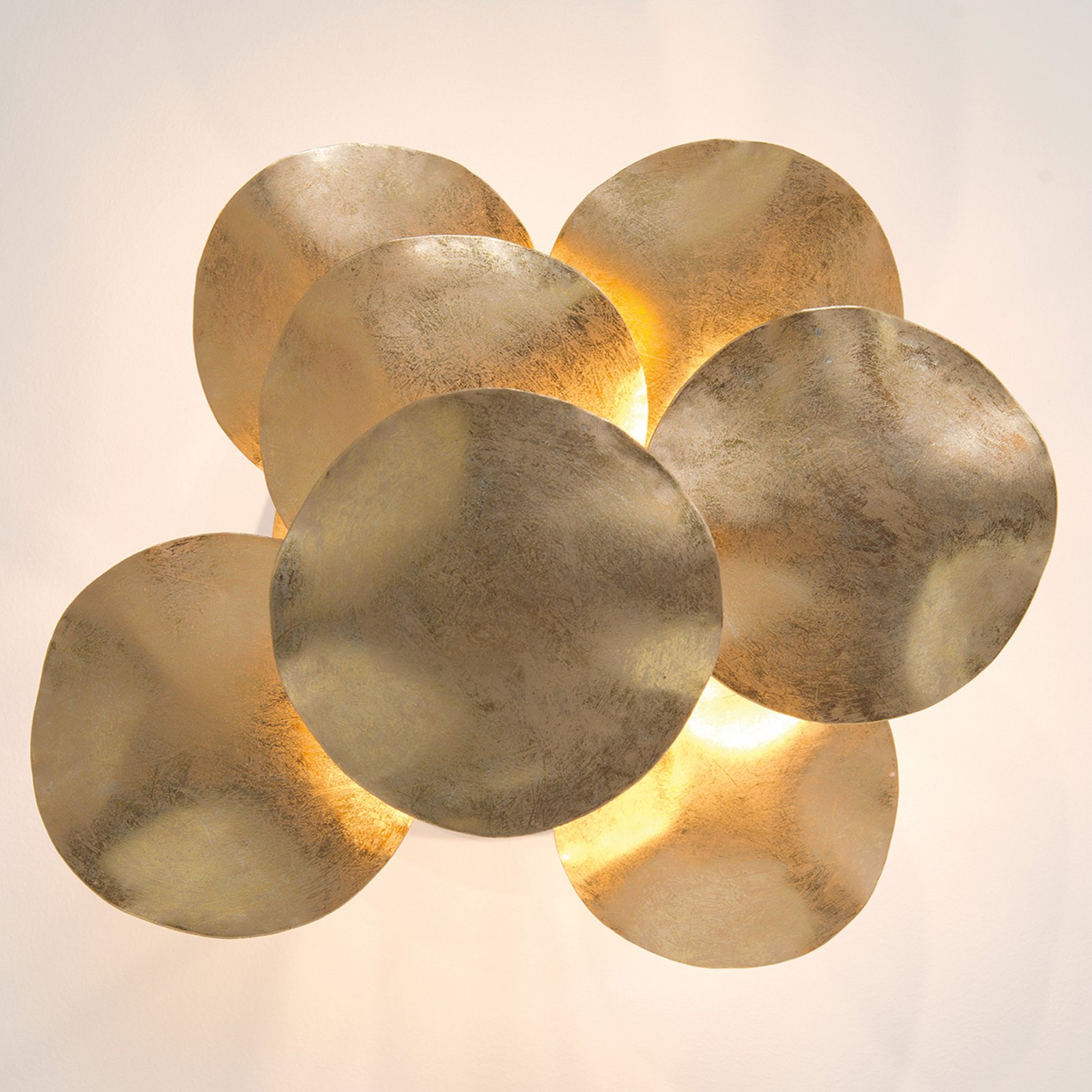 Indirectly shining Sette Gnomo LED ceiling lamp