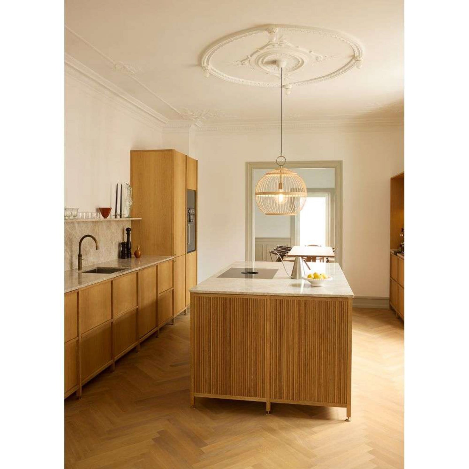 Stockholm Nordic hængelampe, Ø 50 cm, træ Halo Design - Spisestue