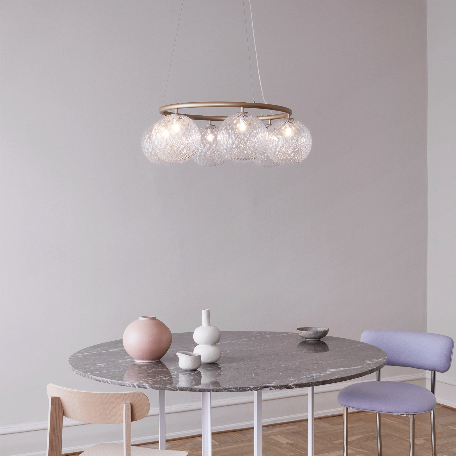 Lustre Miira 6 Circular, Ø 80 cm, laiton/transparent - Nuura