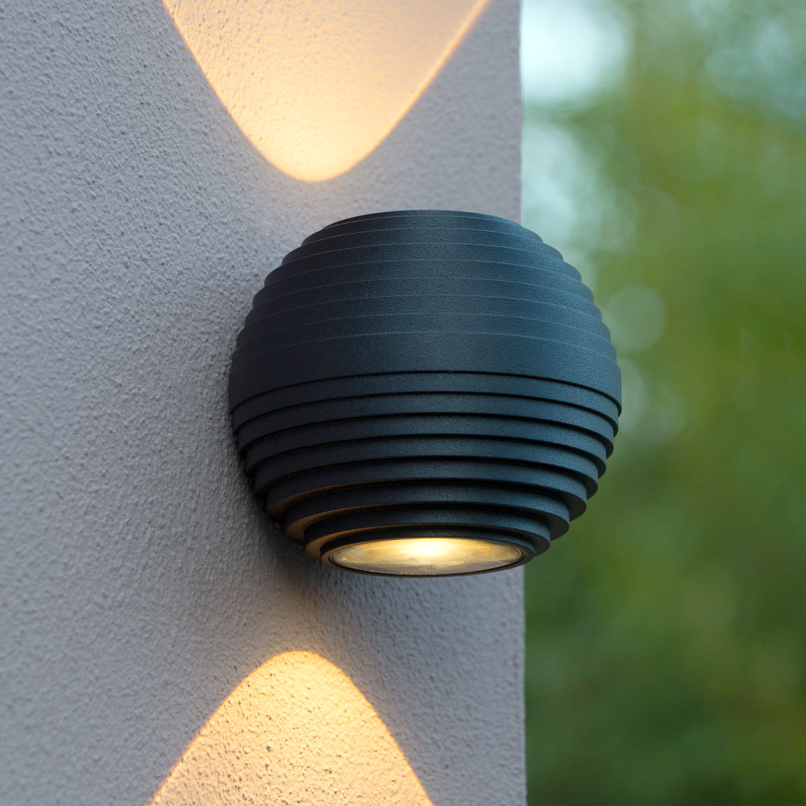Lucide Round LED outdoor wall light Ayo, two-bulb, aluminium, 3 W, energy efficiency: A+