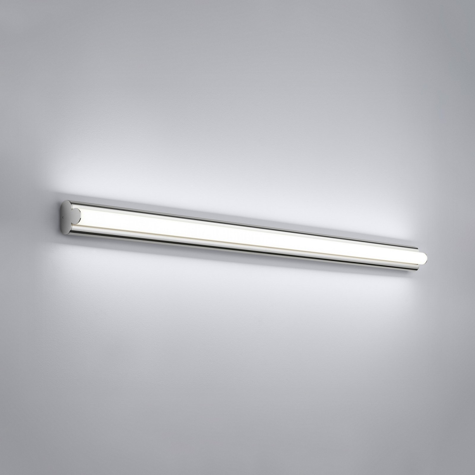 Helestra LED mirror light LOOM 2, length 120 cm, IP44, CCT