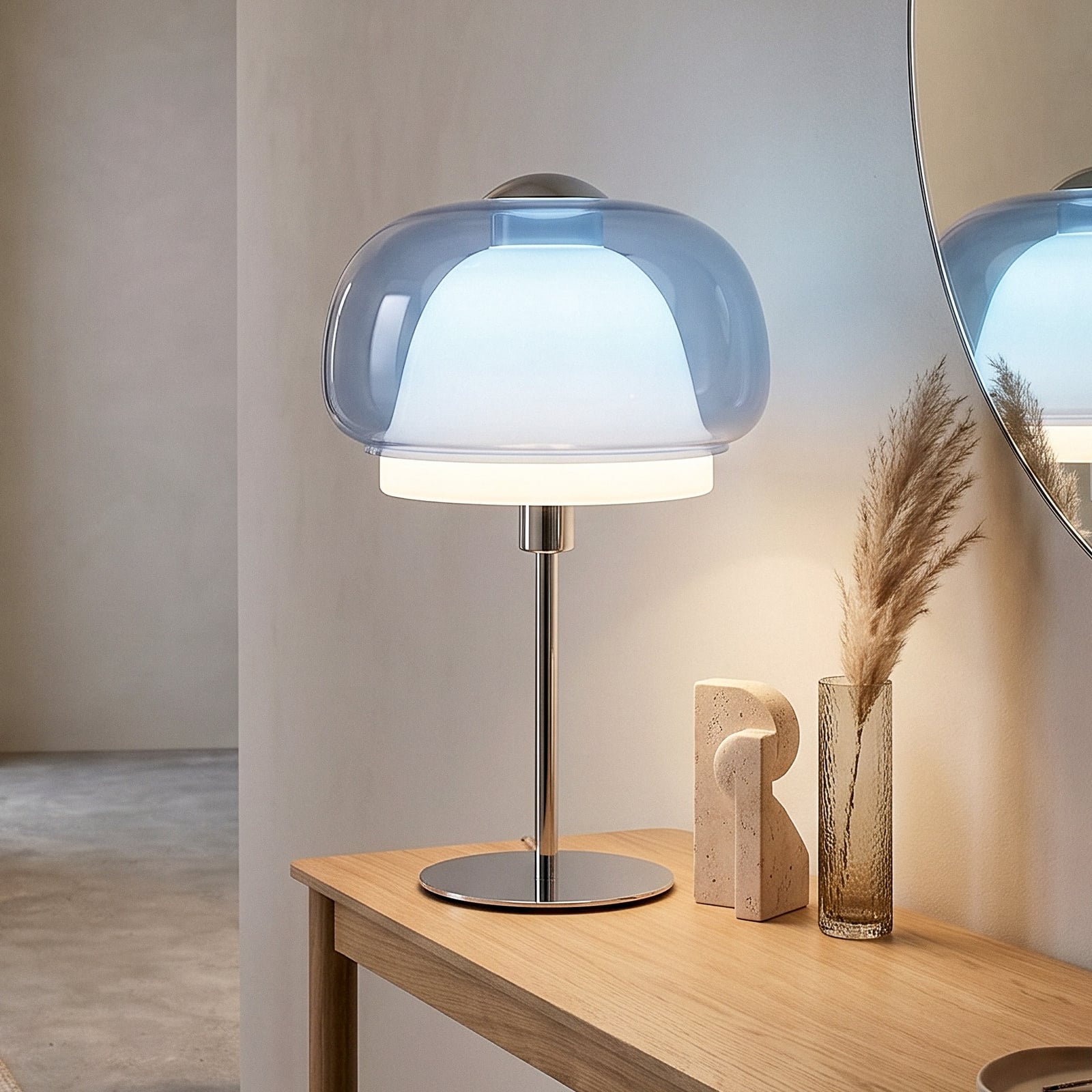 Stolová lampa Belomontejo, modro-priehľadná, sklo, E27