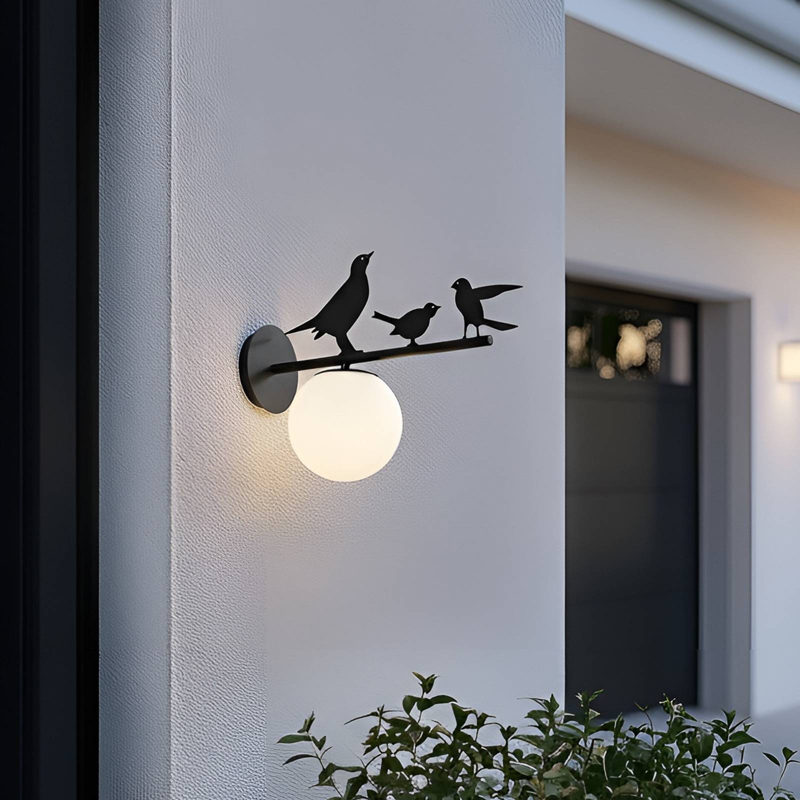 Lindby Außenwandleuchte Lintu, Metall, schwarz, IP44, Vogel günstig online kaufen