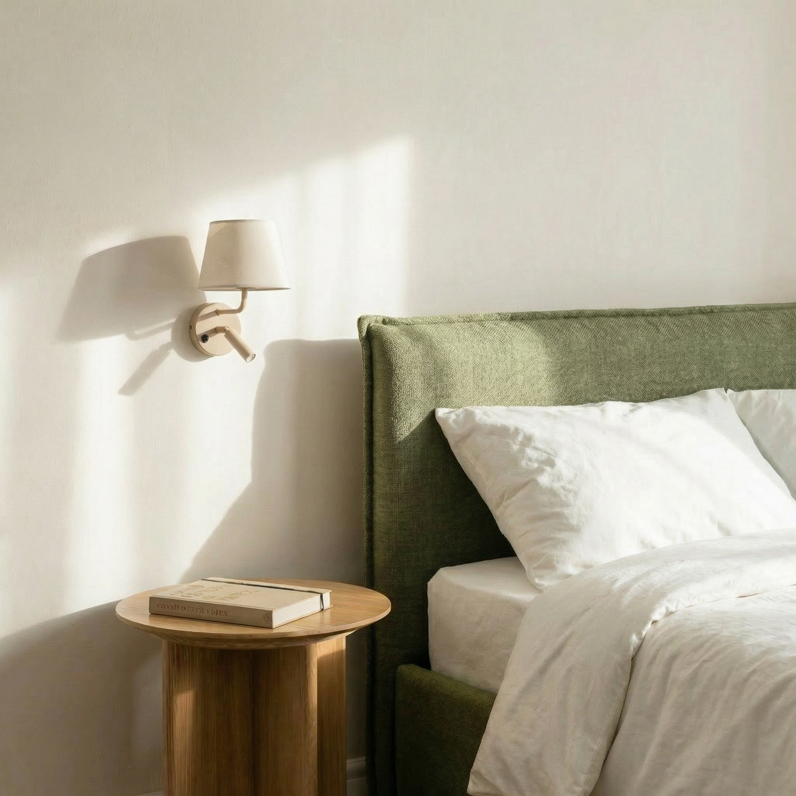 Vegglampe Maja, sand, tekstil, leselampe, høyde 25 cm