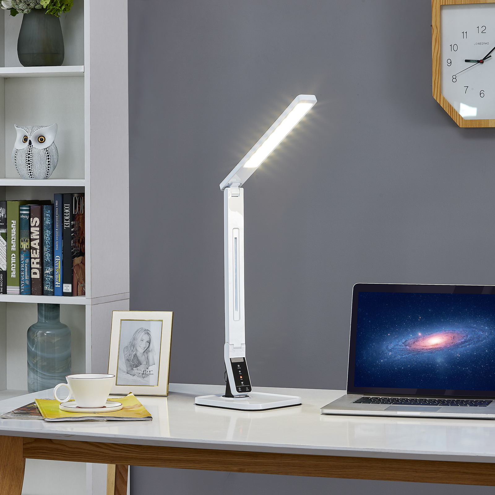 Moderná LED lampa na písací stôl Eleni biela