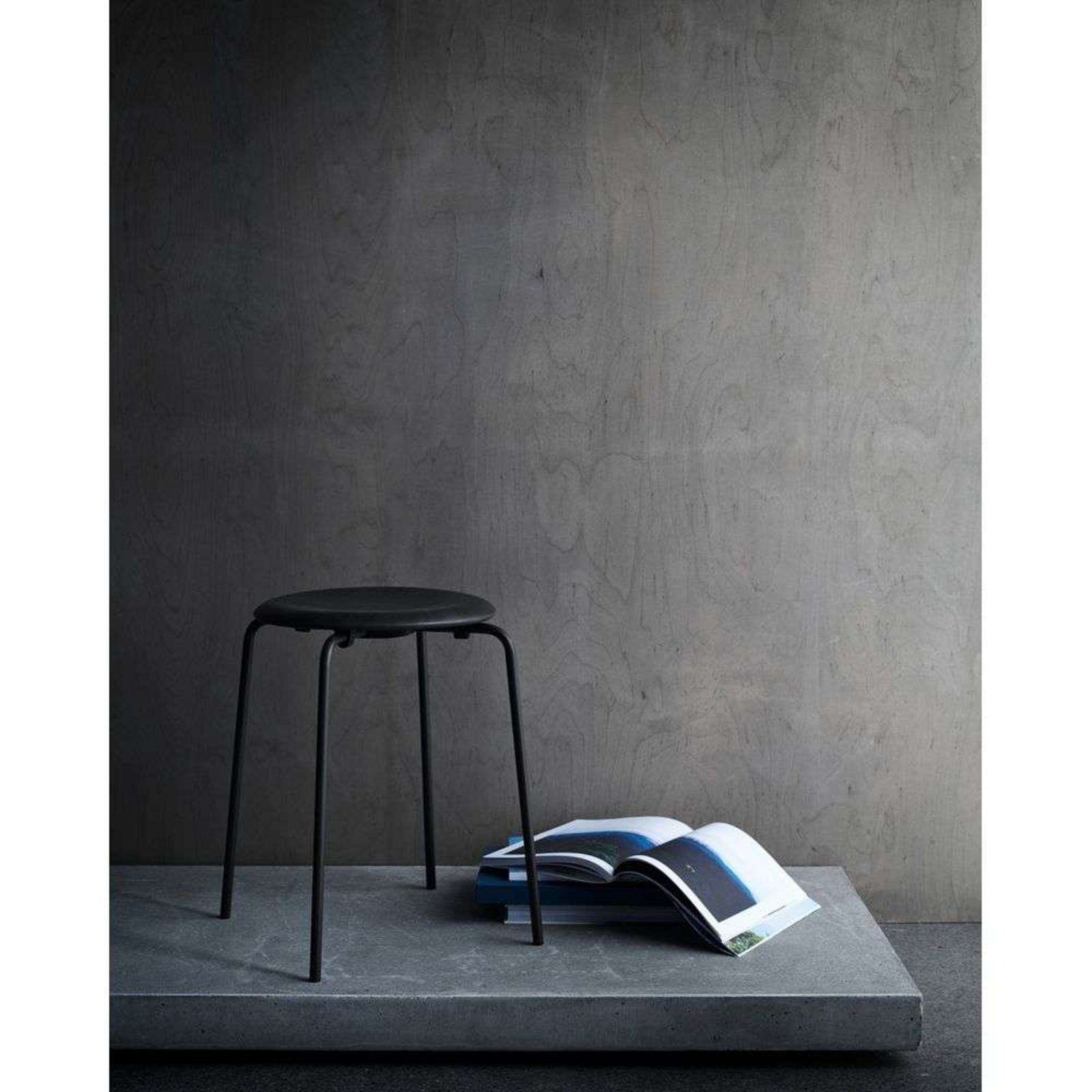 Dot™ Stool Colored Ash - Fritz Hansen