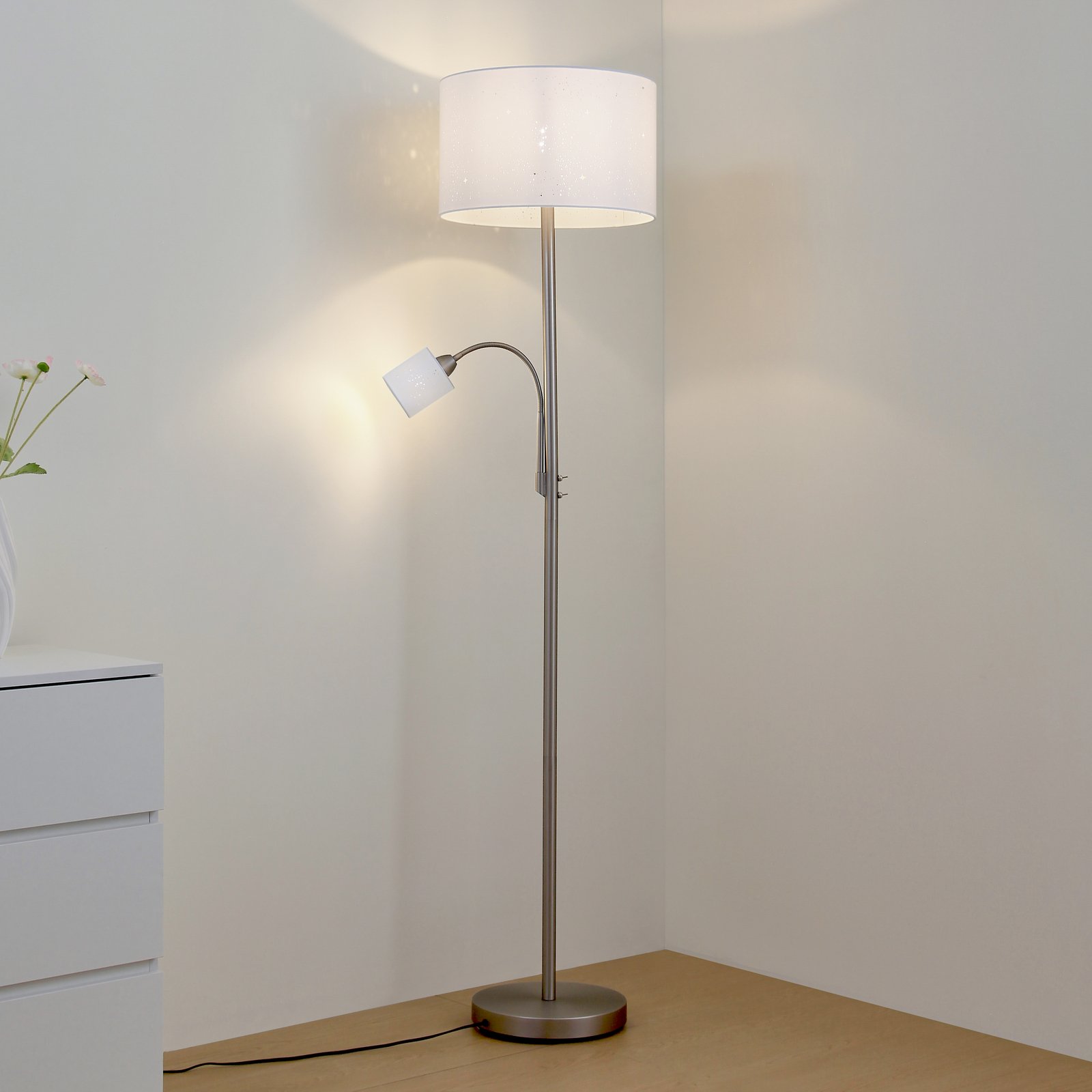 Jaileen vloerlamp, 170 cm, wit, textiel, leeslampje - Lindby