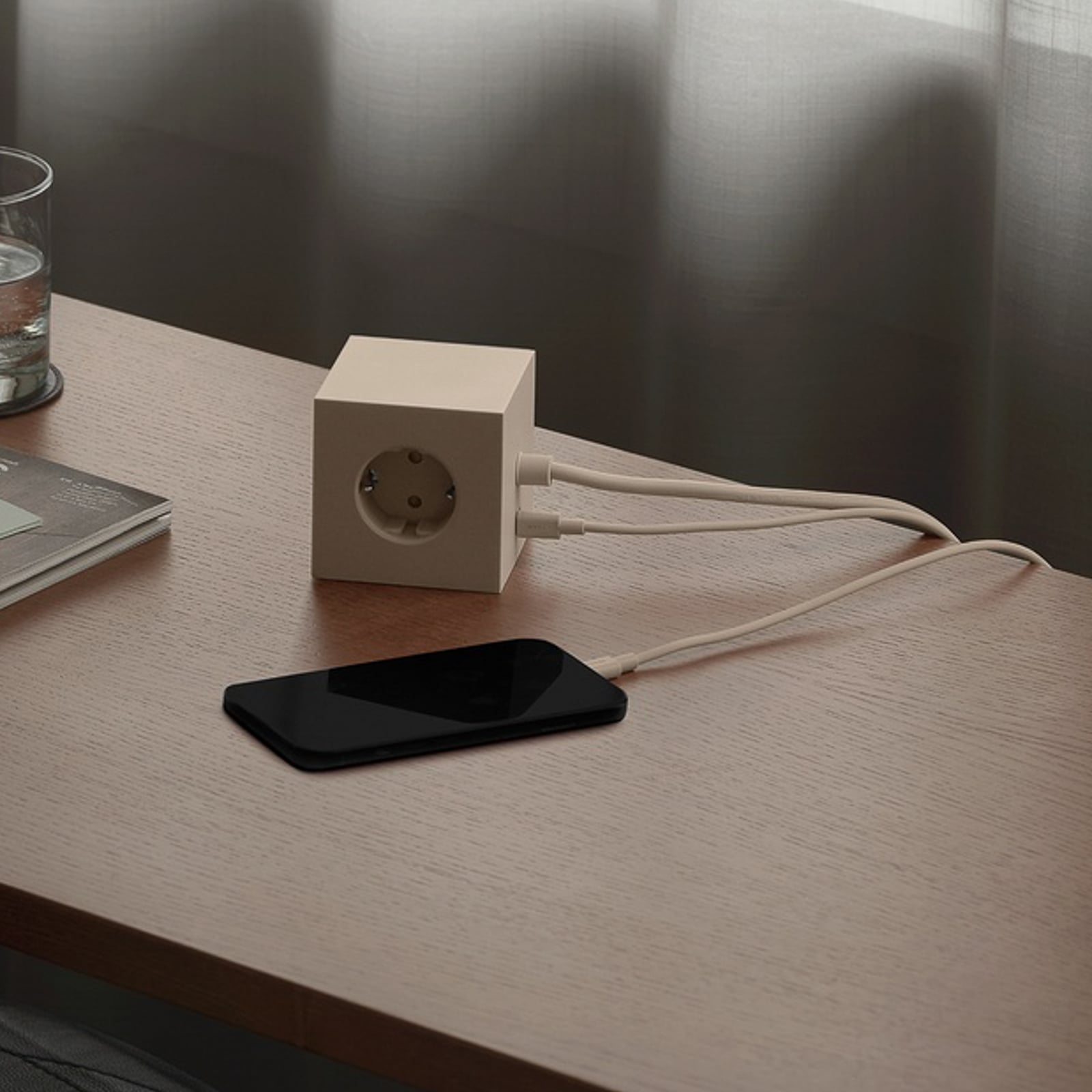 Kabel USB-C zu USB-C, beige, Länge 2 m - AVOLT