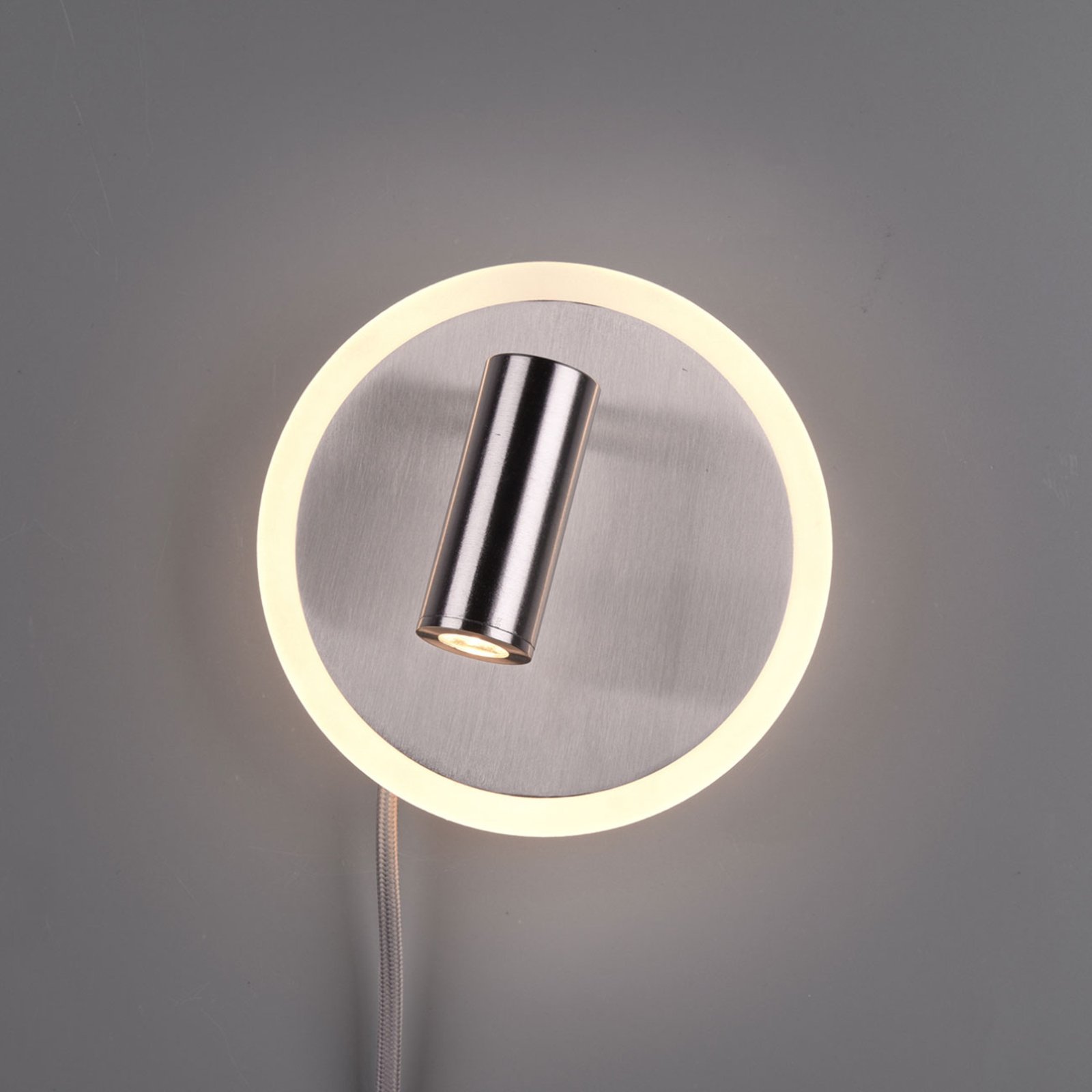 Nástenná LED lampa Jordan, 2 zdroje, niklová farba