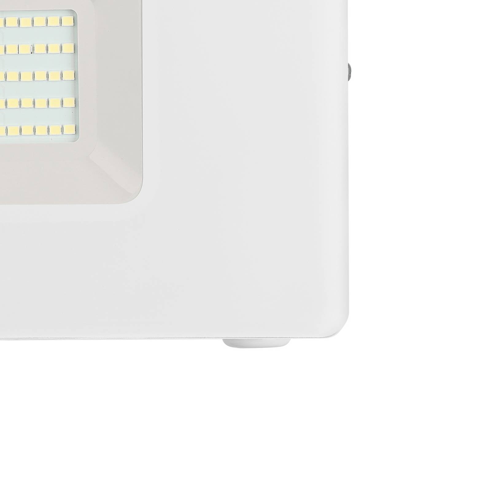 Eglo Foco De Exterior Led Faedo 3 En Blanco, 50W-image