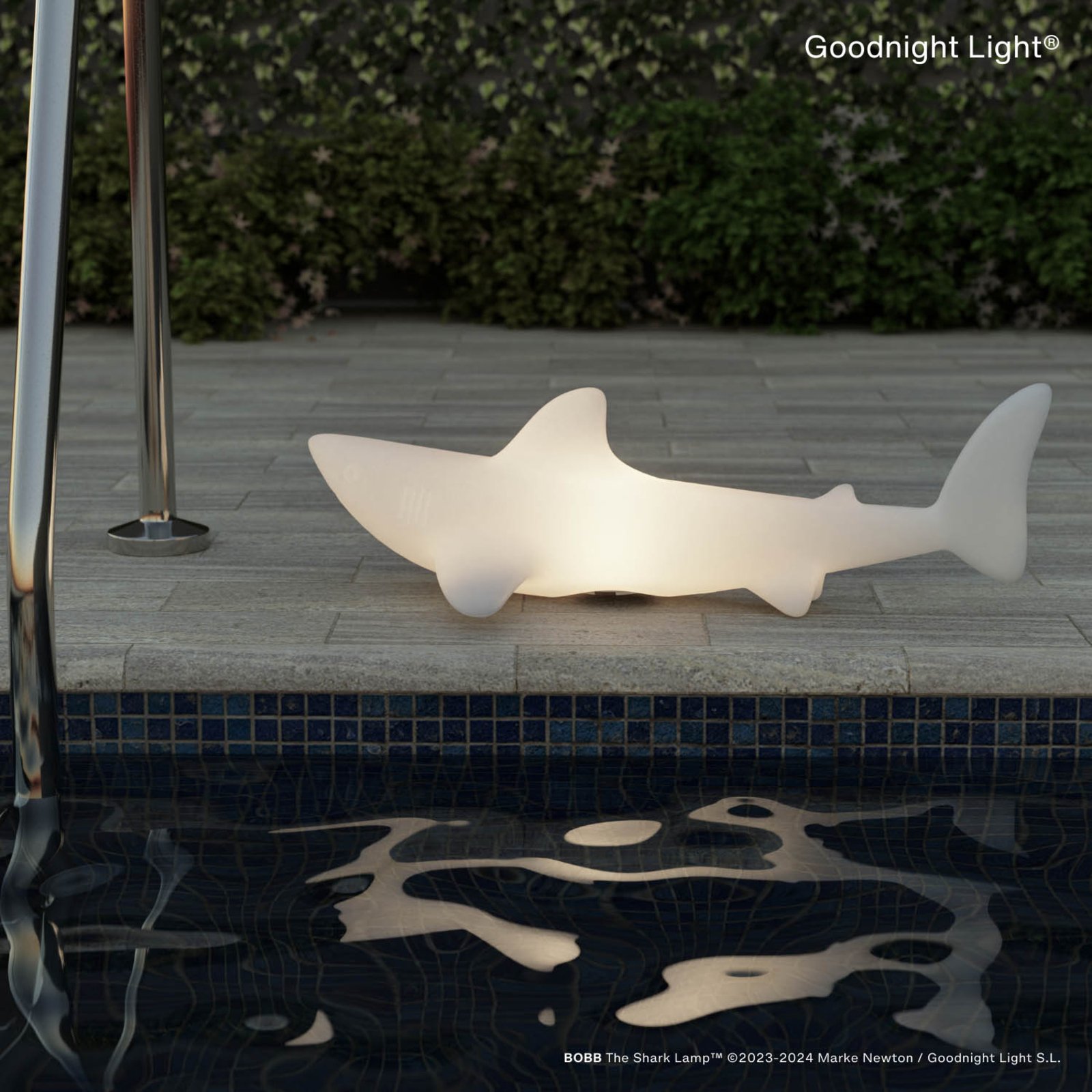 LED bulb BOBB the shark lamp, floatable, RGBW