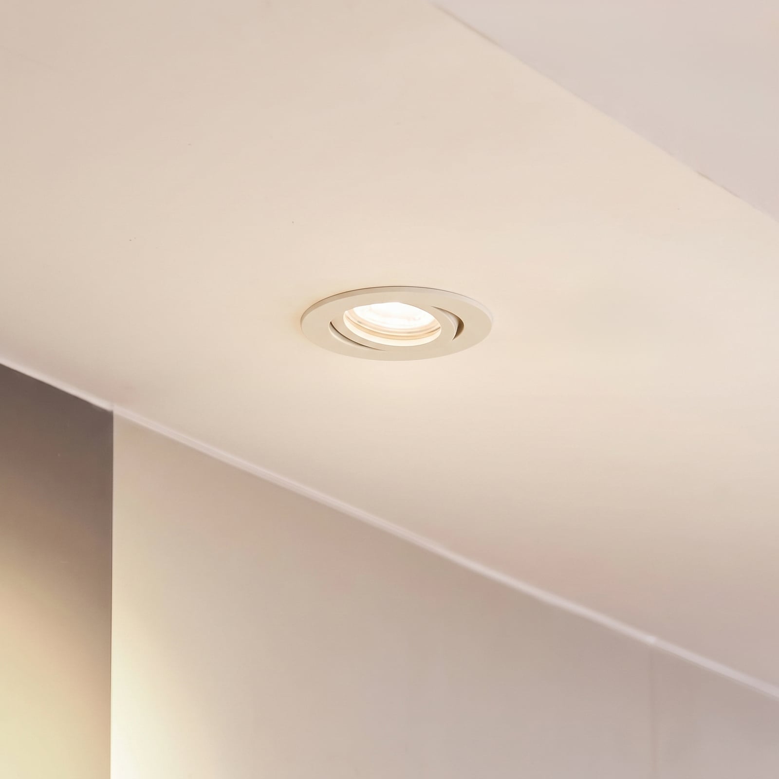 Arcchio Downlight Zyron, smilškrāsā, Ø 8,2 cm