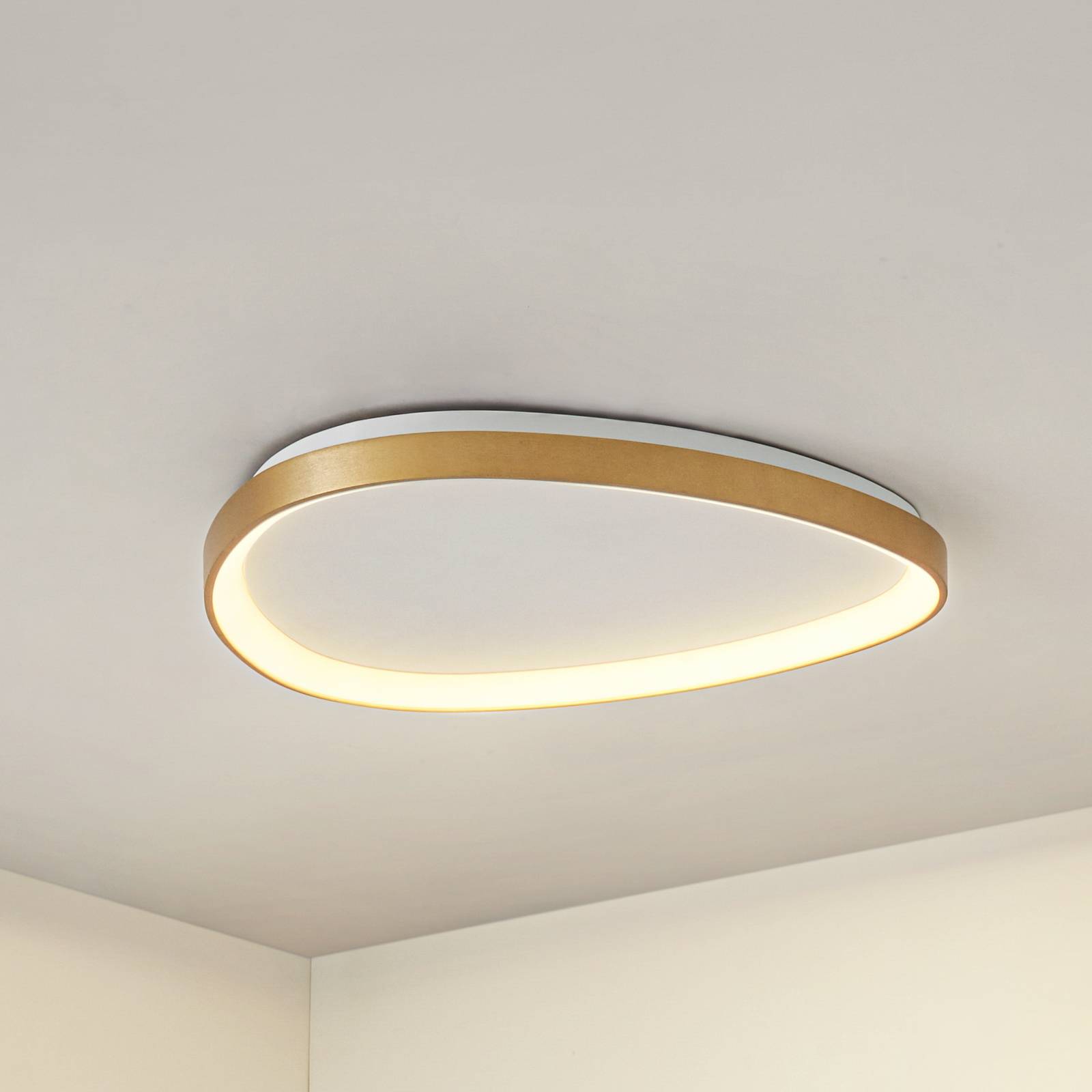 Lucande LED-Deckenleuchte Asken, 61 cm, gold, CCT, dimmbar günstig online kaufen