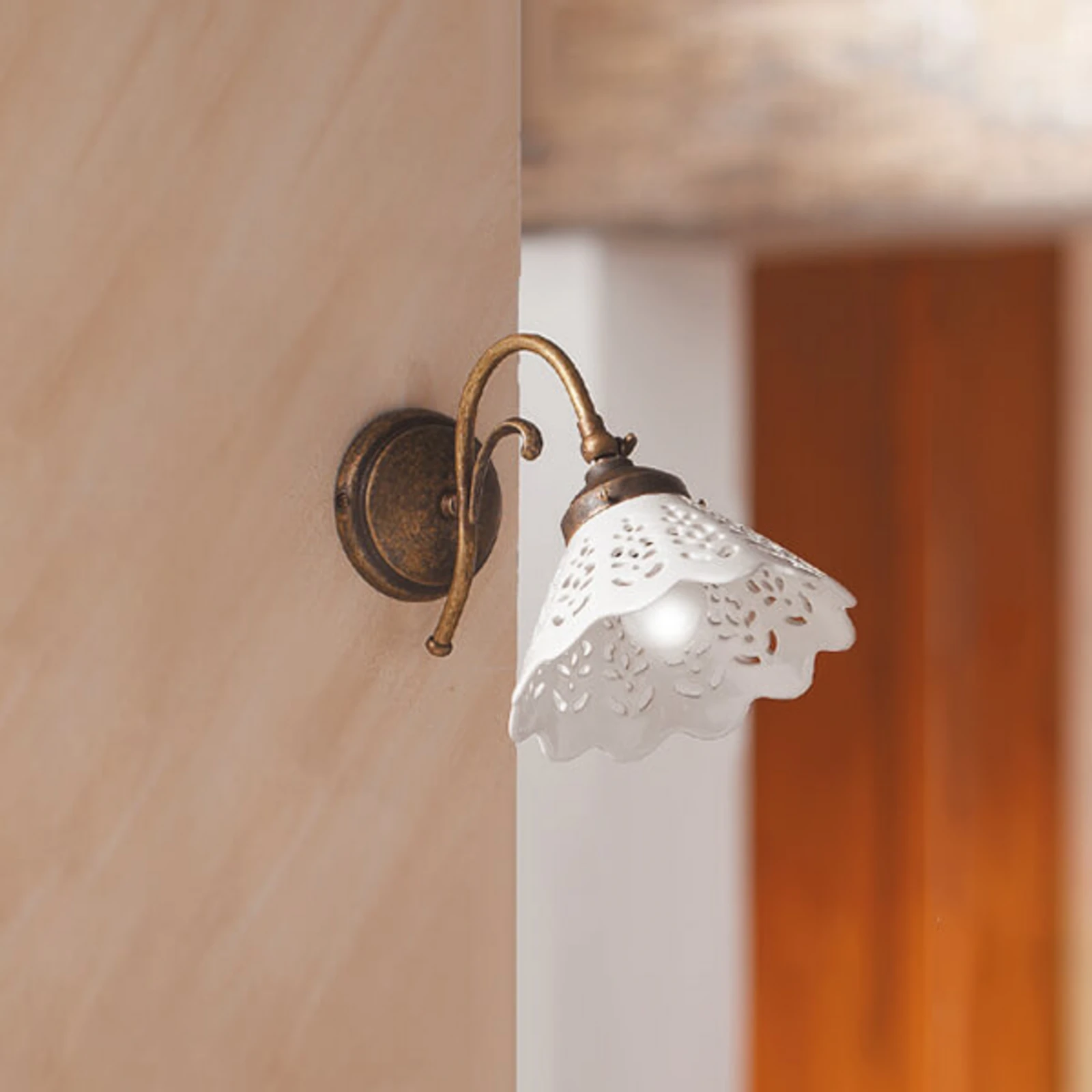 APPLIQUE DA PARETE per cucina lampada con 3 luci ceramica decorata mano