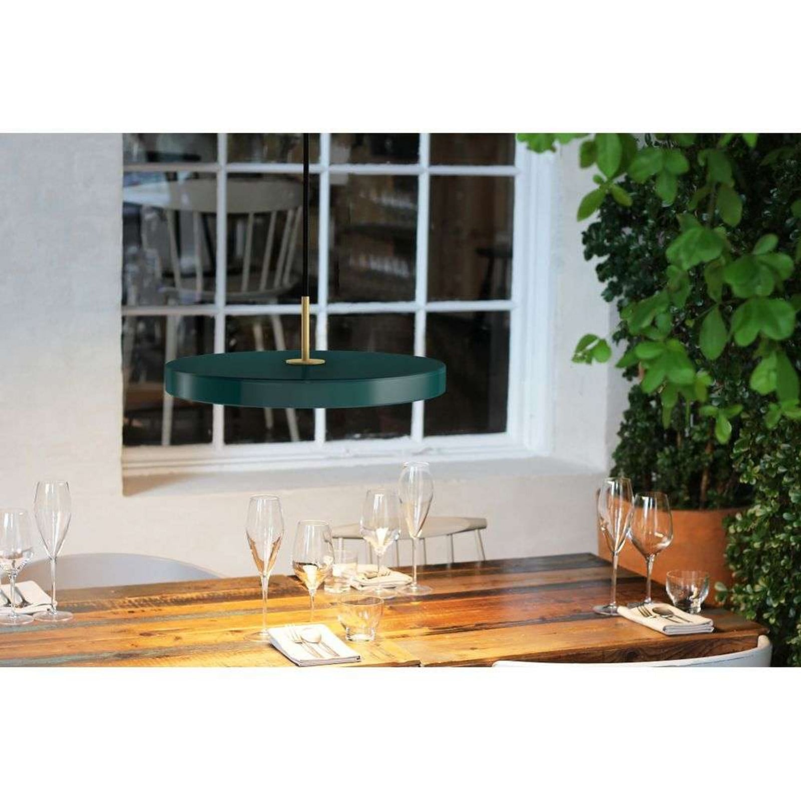 Asteria Plus pendellampe, Ø 30 cm, grøn/stål UMAGE - Stue - Metal billede