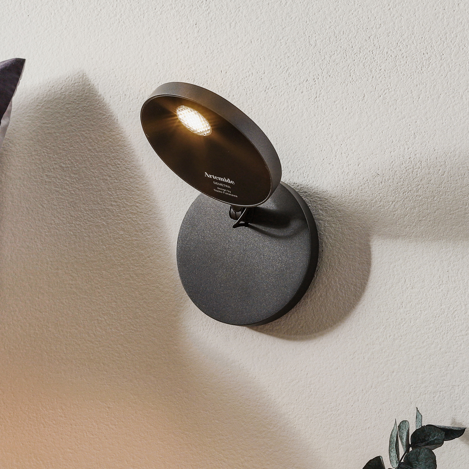 Liten designer-LED-vägglampa Demetra Spotlight