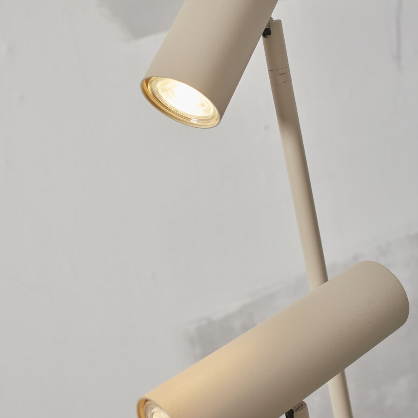 IT'S ABOUT ROMI Havana floor lamp, sand colour