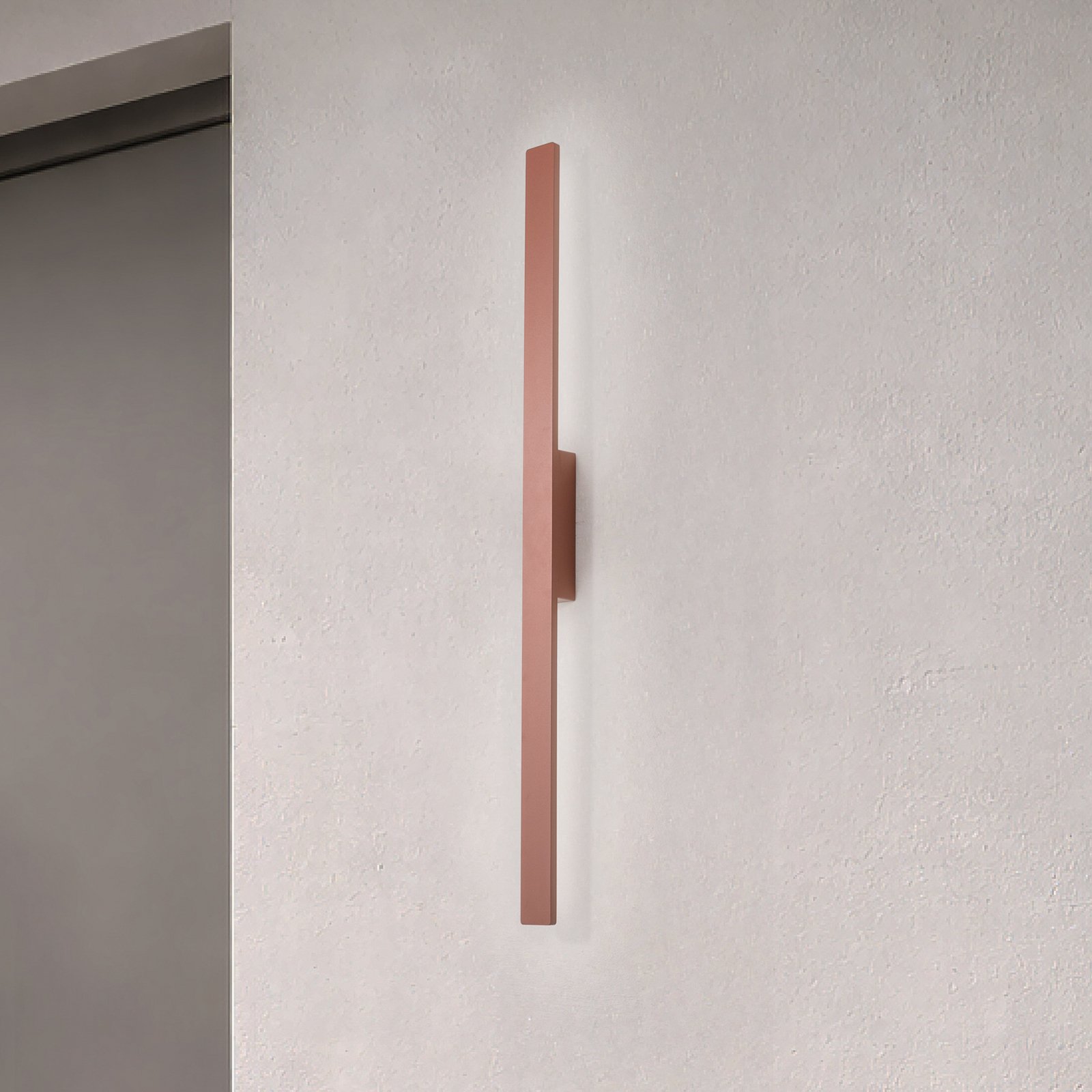 LED nástenné svetlo Demi M, tehlovo červené, hliník, výška 100 cm, IP54