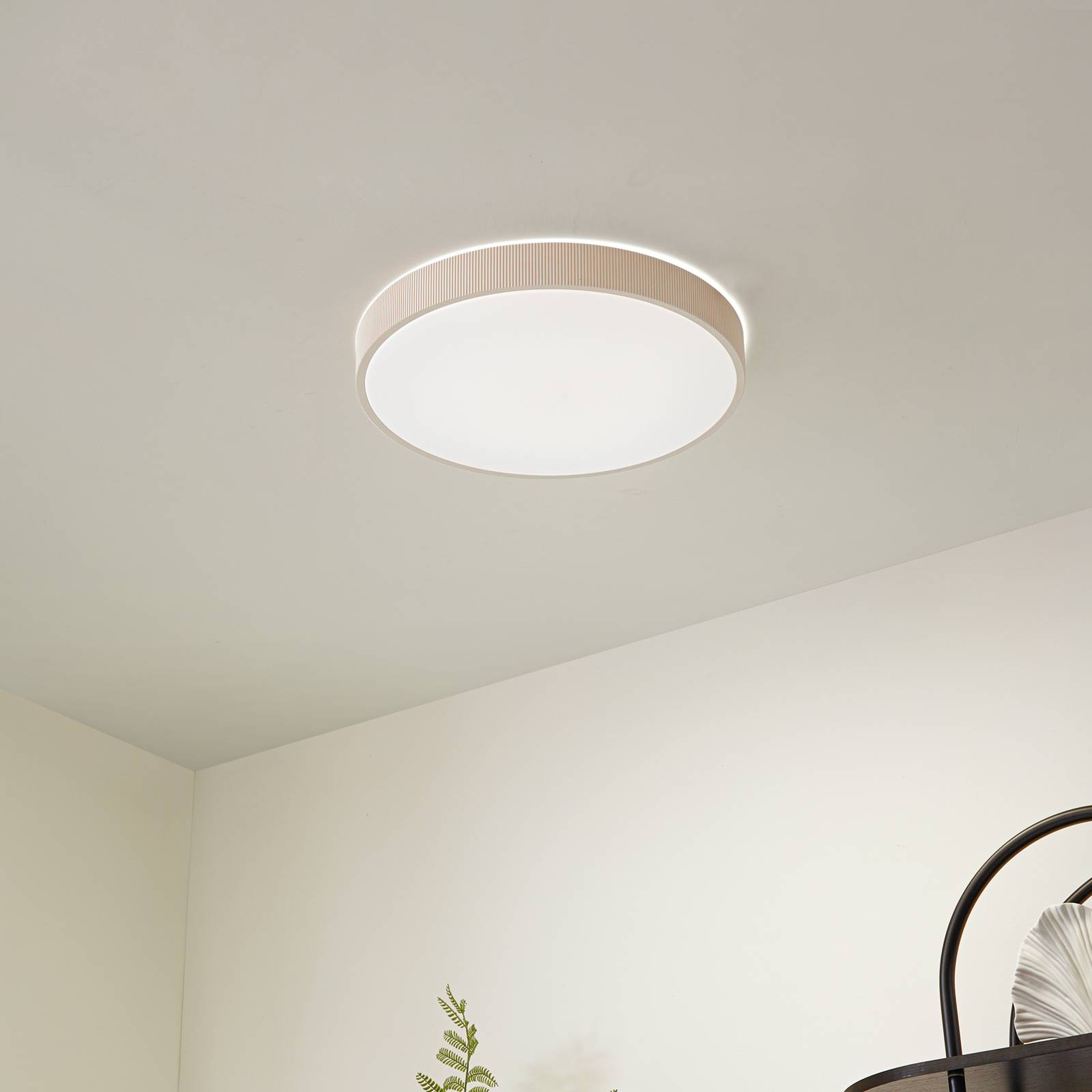 Lindby LED-Deckenleuchte Zylo, beige, Ø 49 cm, CCT, dimmbar günstig online kaufen