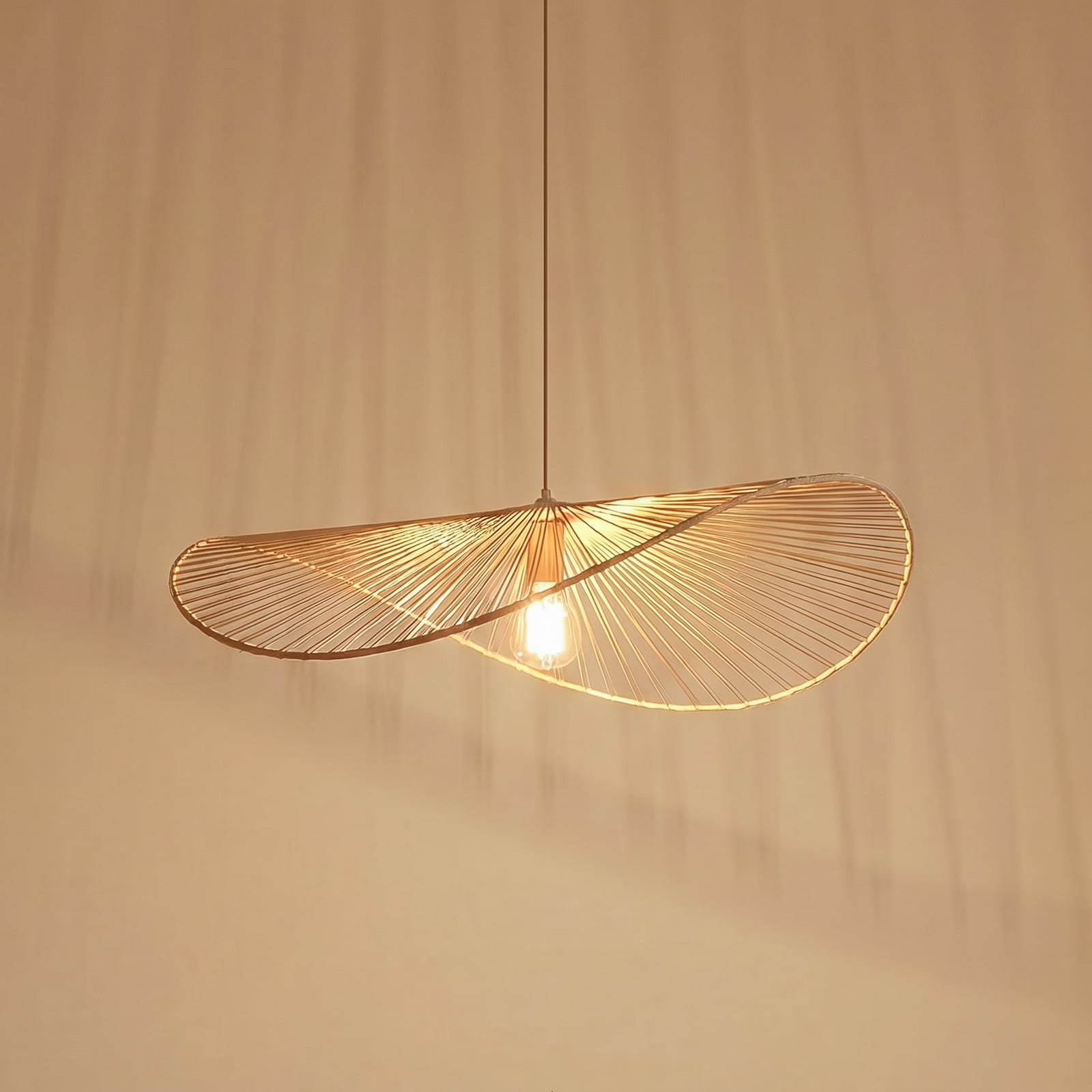Lindby Hängeleuchte Valdorin, beige, Papier, Länge 75 cm