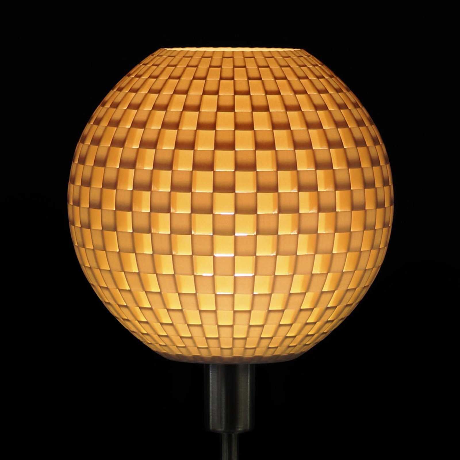 Flechtwerk bordlampe kule med fot, beige