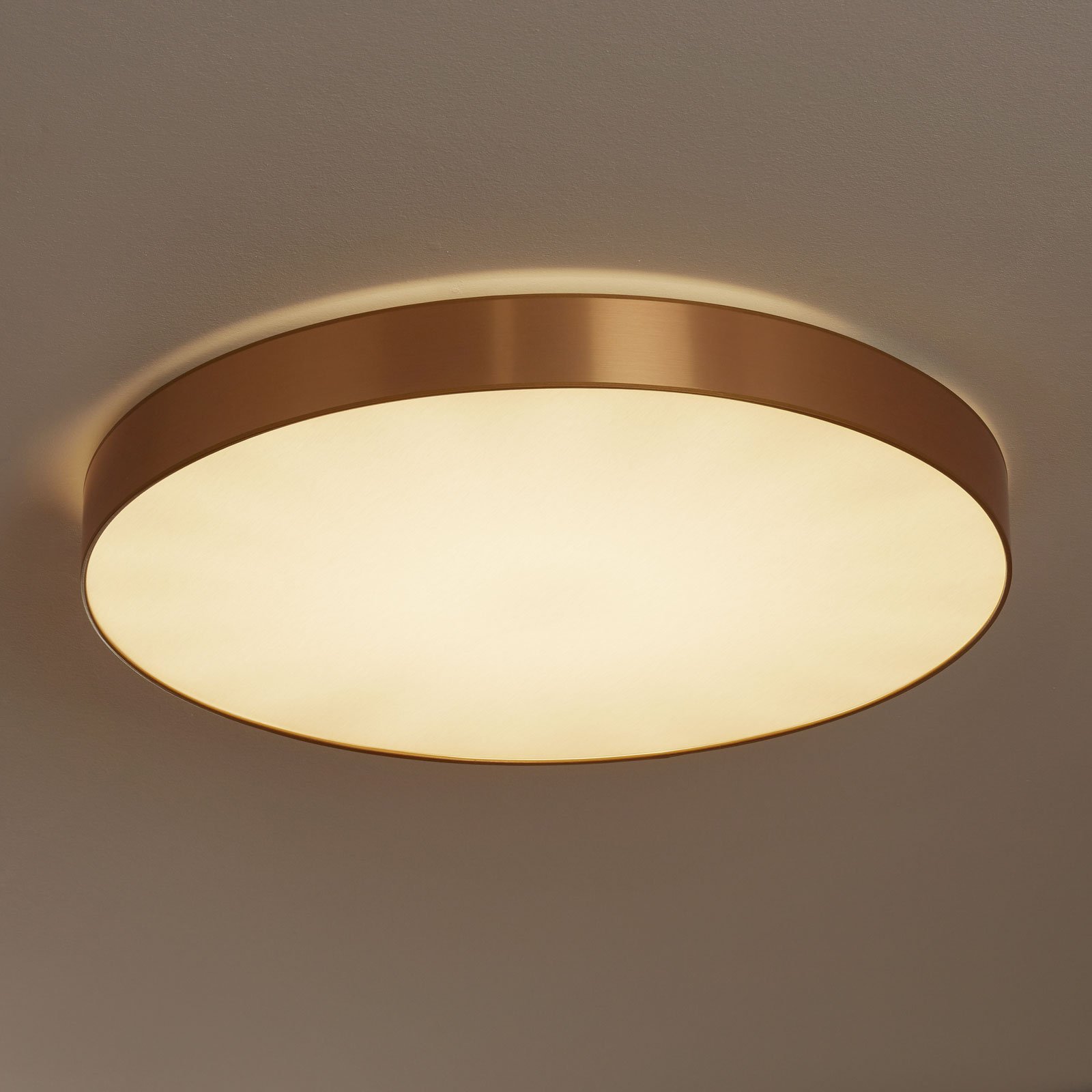 Lámpara de techo Aurelia atenuable, dorada, 78 cm