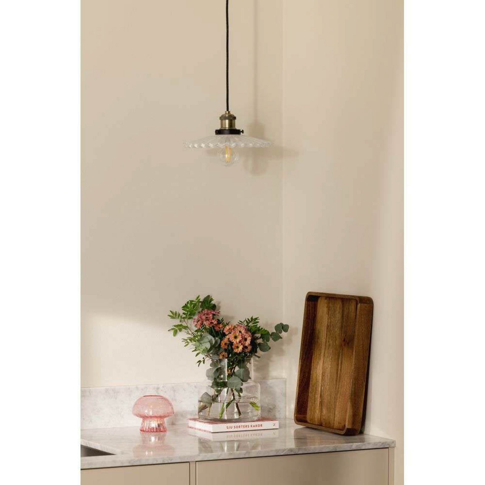 Globen Lighting Pendelleuchte COBBLER, weiß, Ø 25 cm Globen Lighting Pendelleuchte COBBLER, weiß, Ø 25 cm