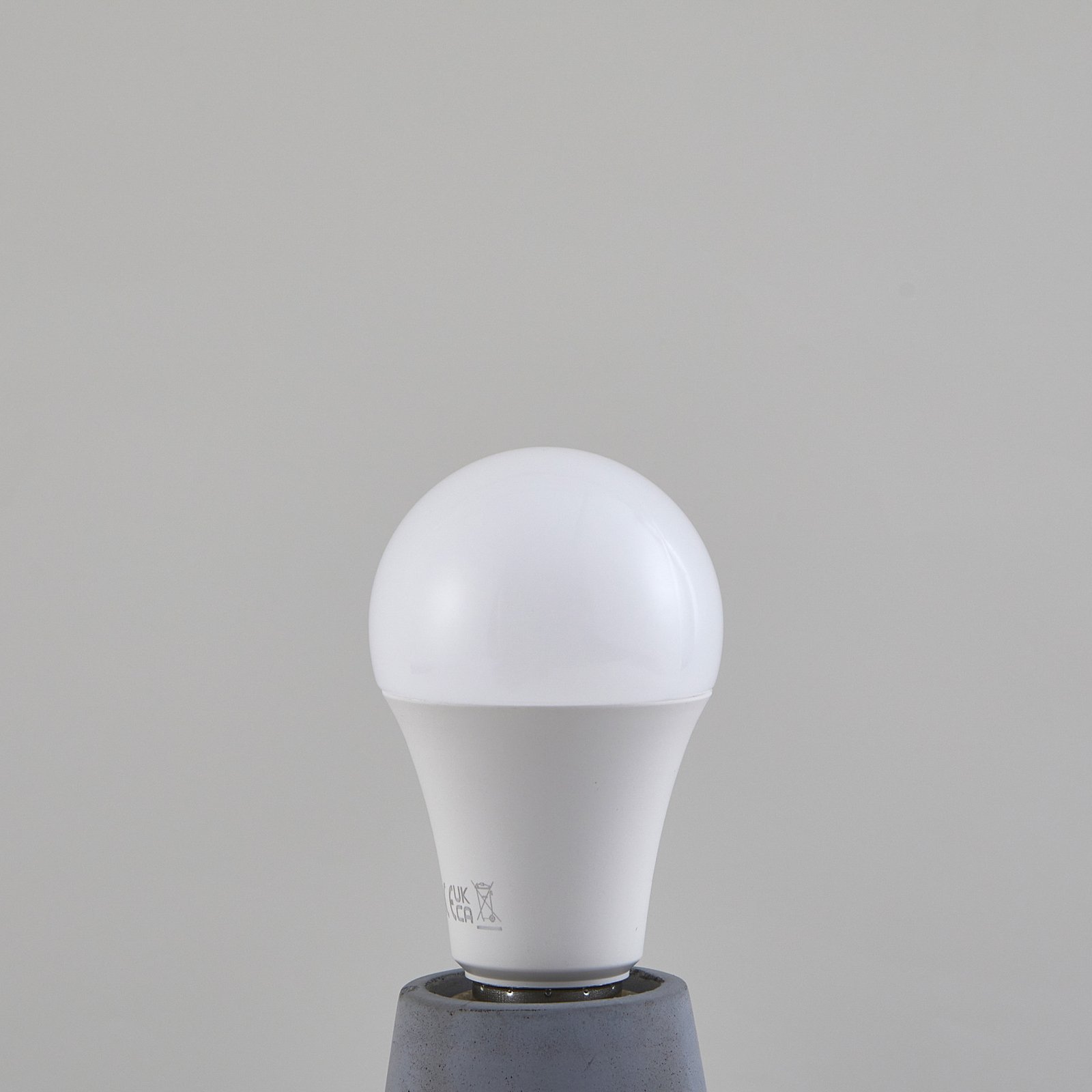 LED lamp, opaal, E27, 3,8 W, 4000K, 806 Lumen