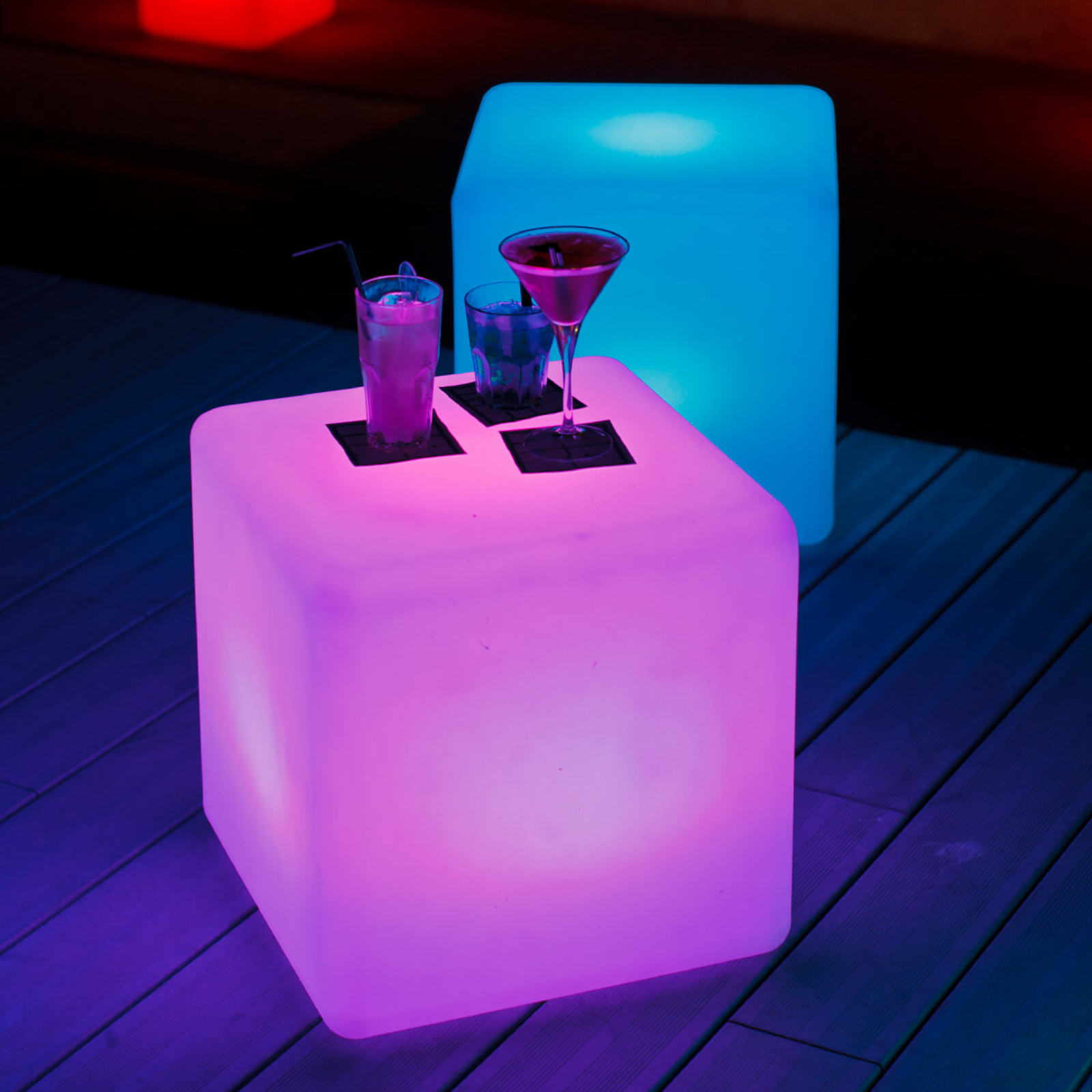 Cube - en lysende kube for utendørsbruk