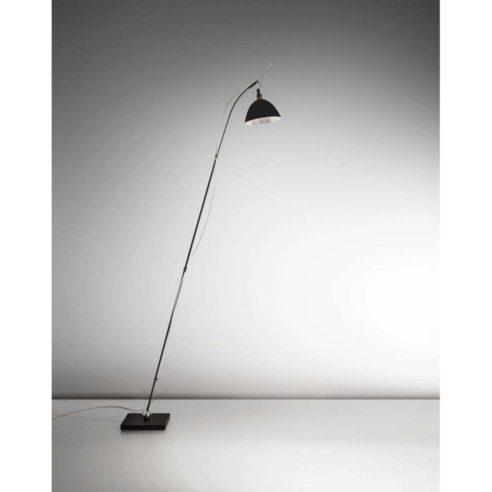 Max. Floor LED Lampadar Black - Ingo Maurer