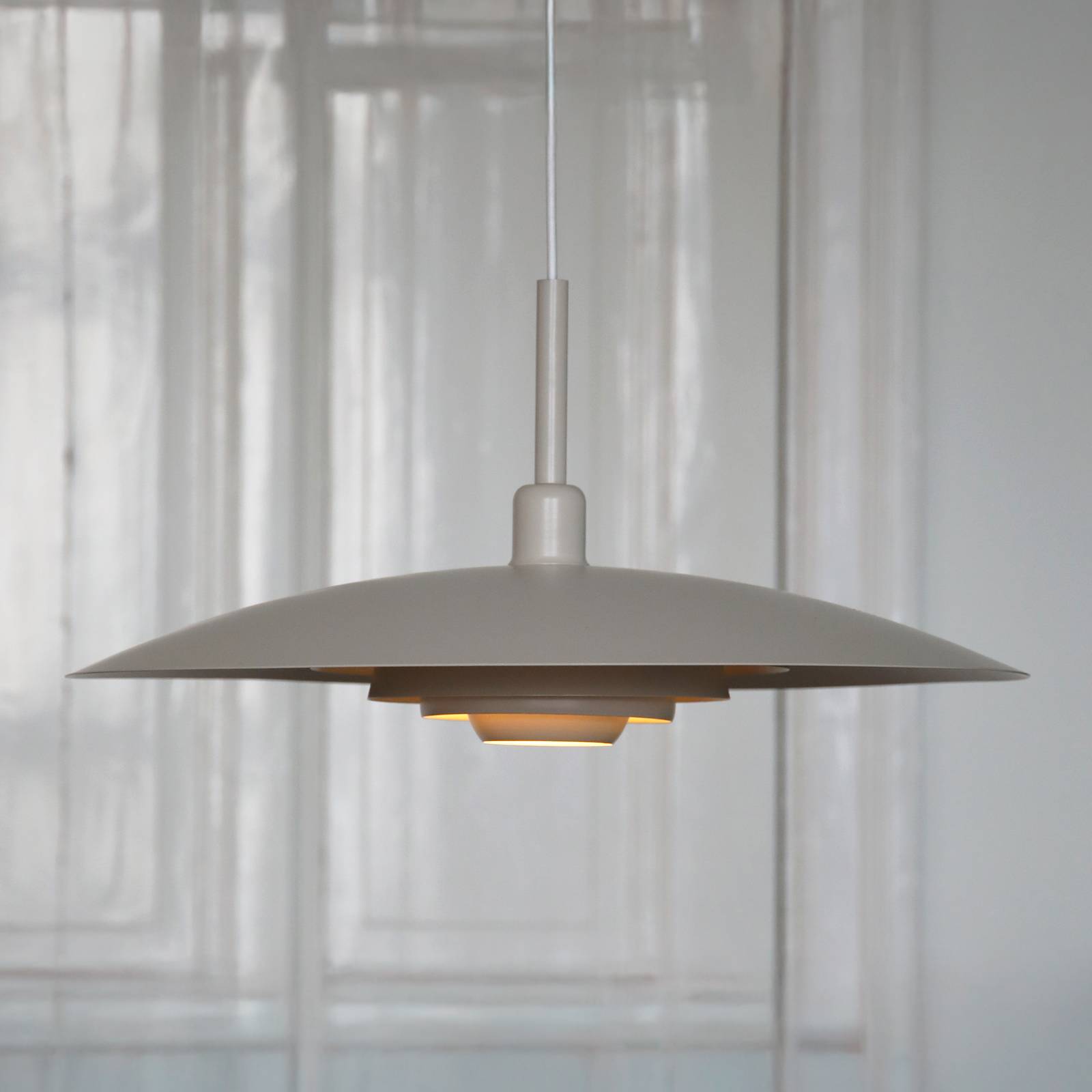 Markslöjd Hängeleuchte Piny, beige, Ø 57 cm, Metall, E27 günstig online kaufen