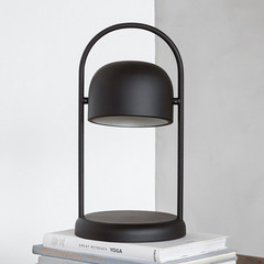 Stolna lampa EVA Solo Quay, crna