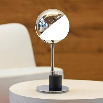 Designerbordslampa med kreativt utformad lampskärm