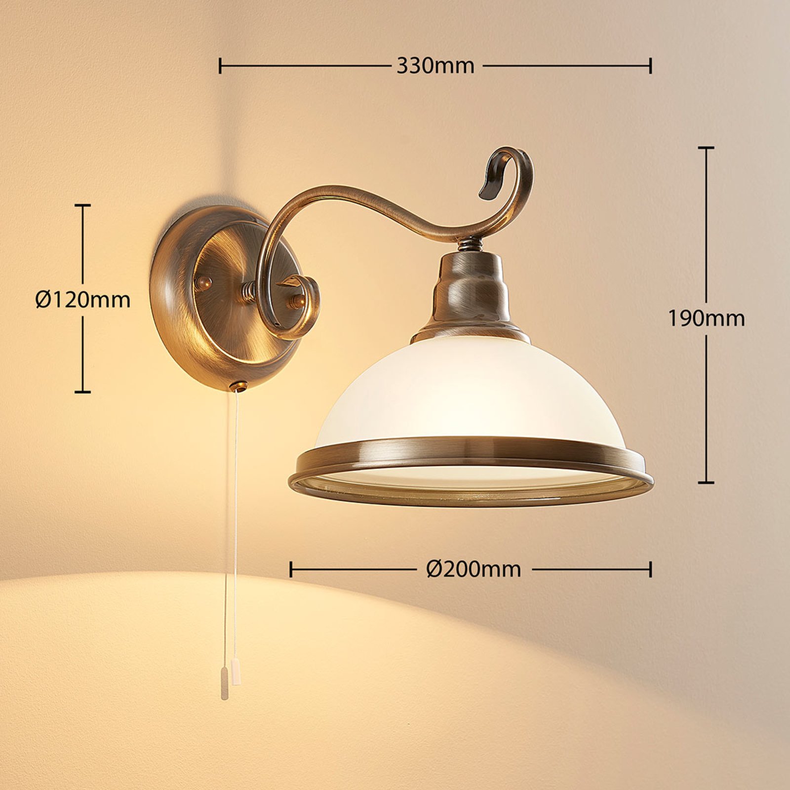 Elegant vegglampe Frieda, klassisk stil