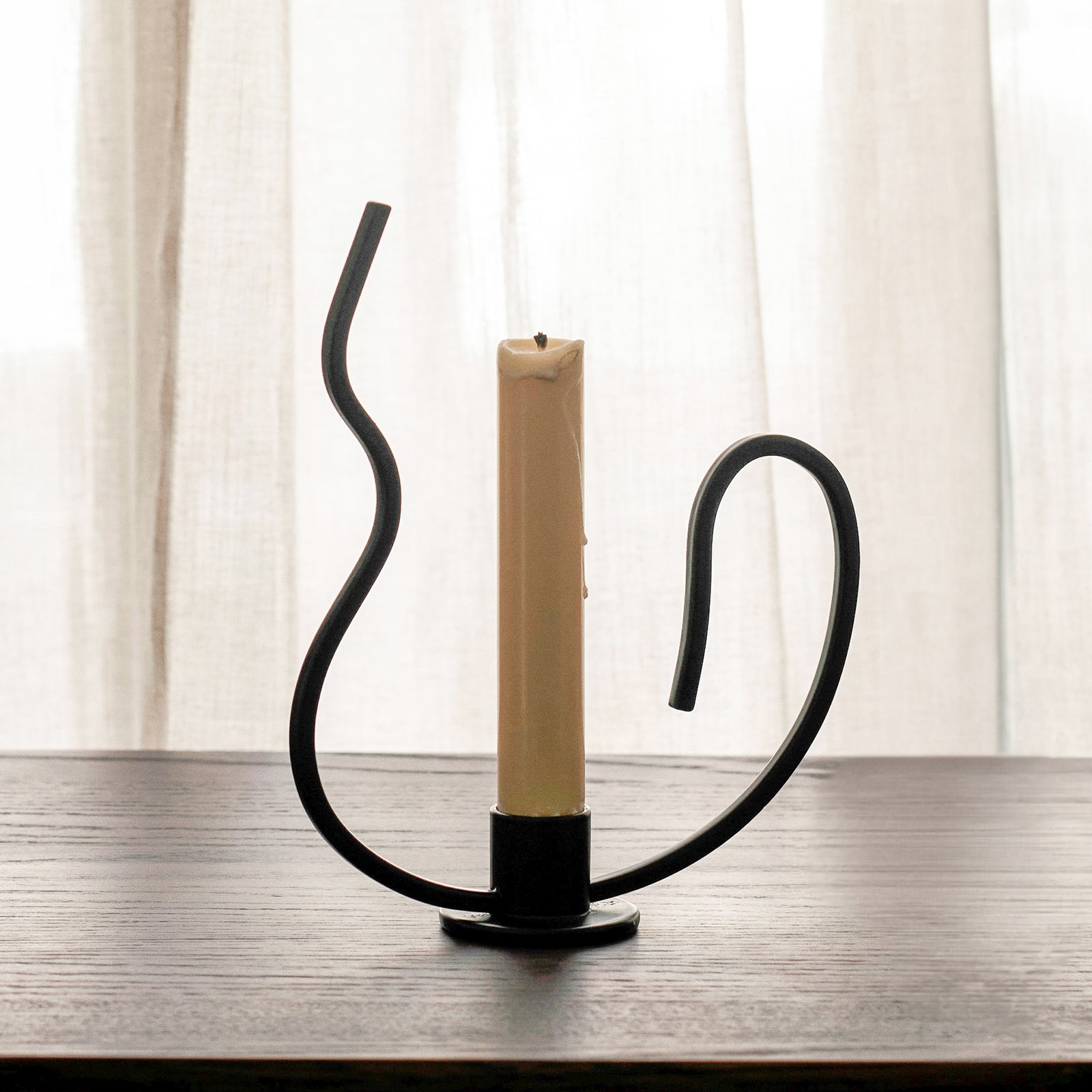 ferm LIVING Candlestick Valse Low, black, iron