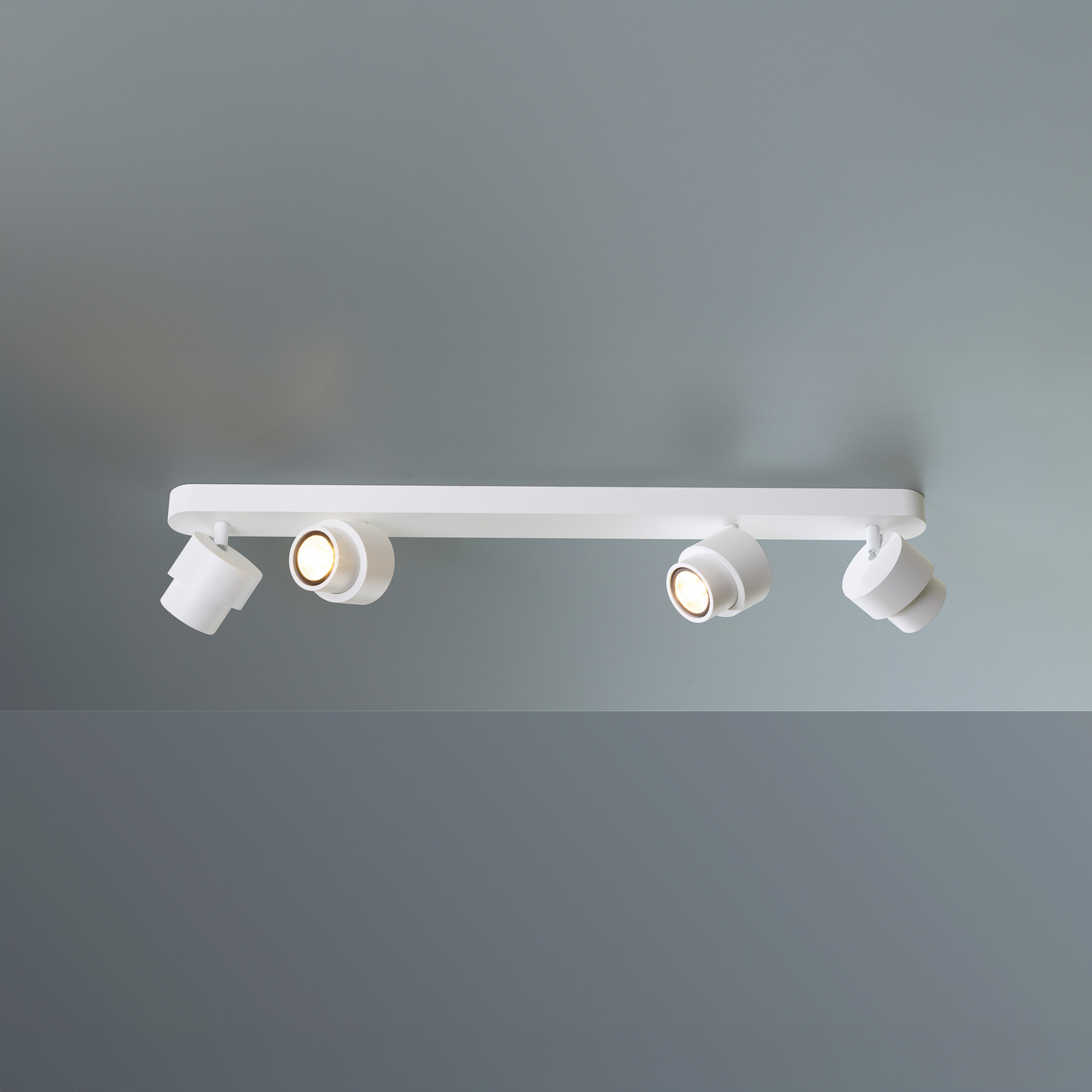 LED spot BRUSH, wit, 70 cm, 4-lamps, metaal, dimbaar, 2.700 K