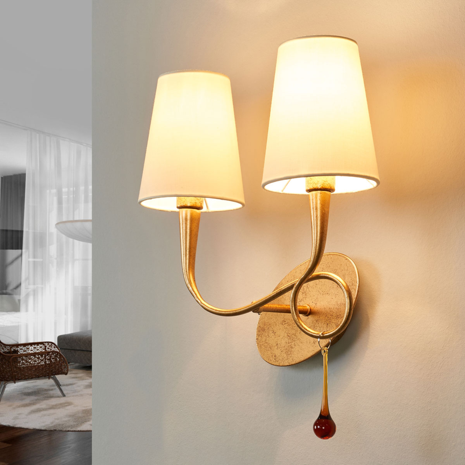 Lámpara de pared dorada Paola, de 2 llamas Lampara.es