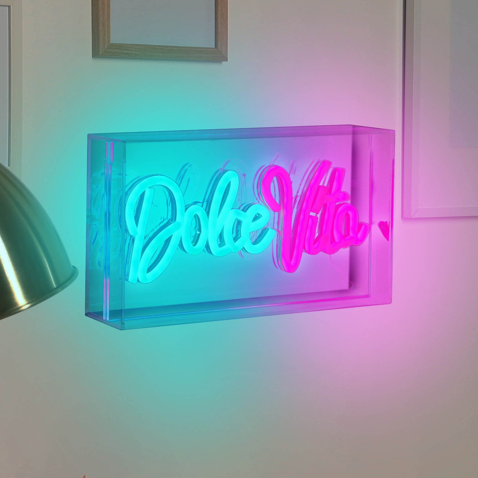 LED wandlamp Dolce Vita, helder, 30x15 cm, kunststof USB RGB